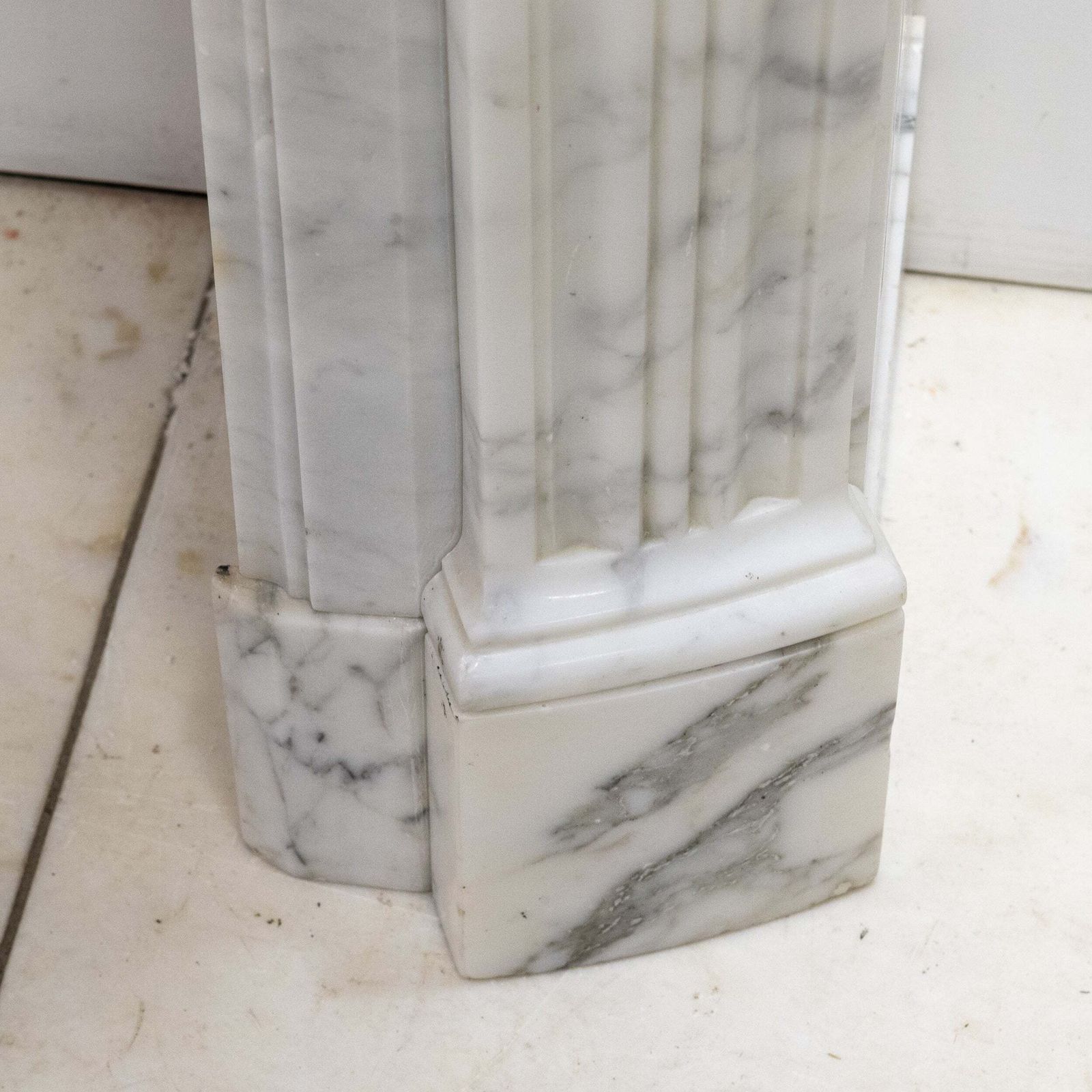 photo furniture Antique 19th Century Arabescato Marble Louis XVI Style Fireplace Surround