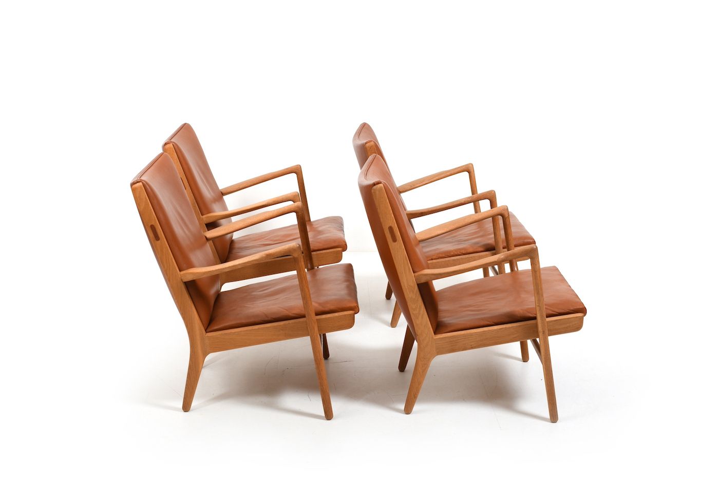 Hans J. Wegner Model Ap 16 In Oak 1951 / Set Of 4 photo Furniture