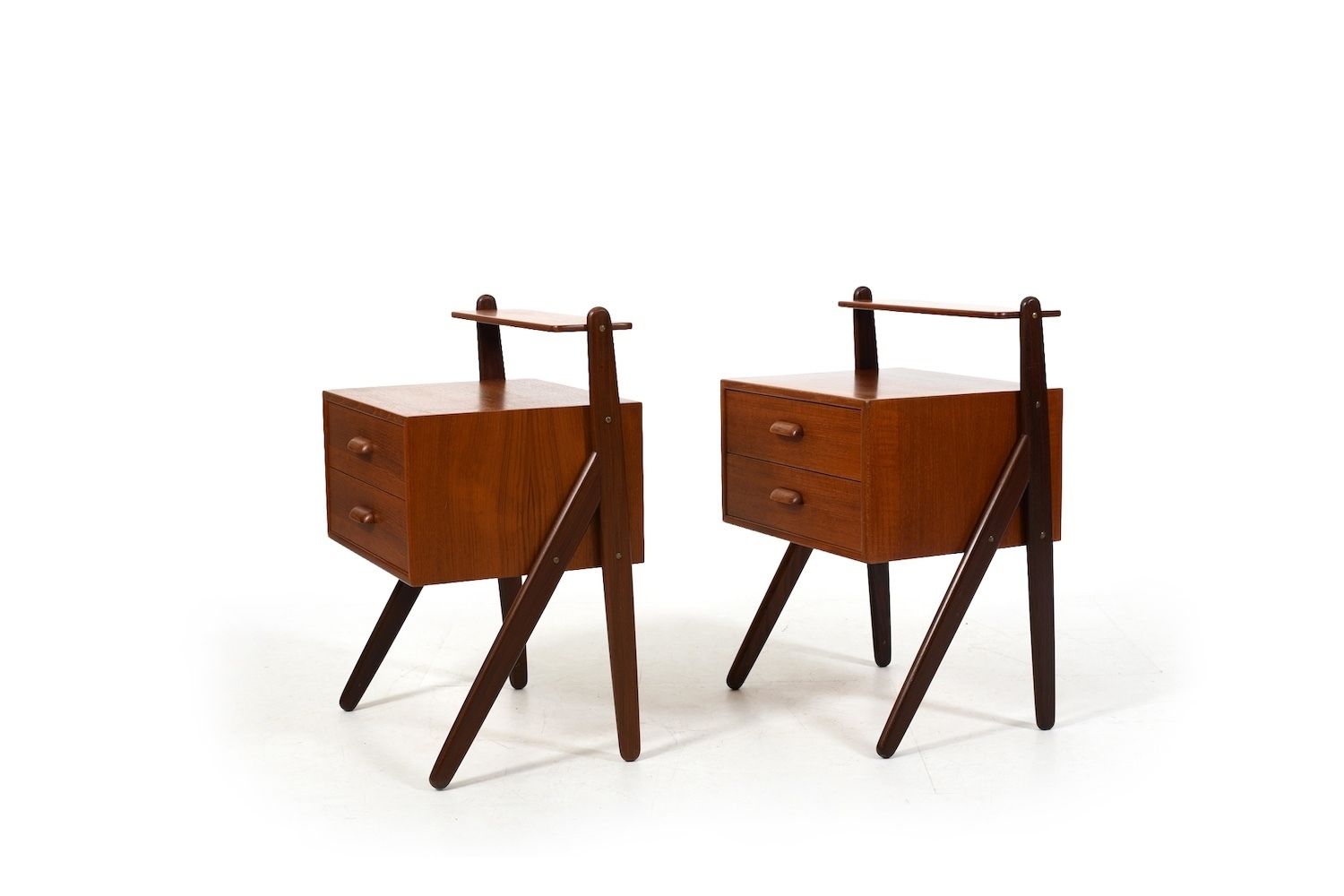 Pair Of Teak Nightstands By Sigfred Omann For ølholm 1960s photo for sale