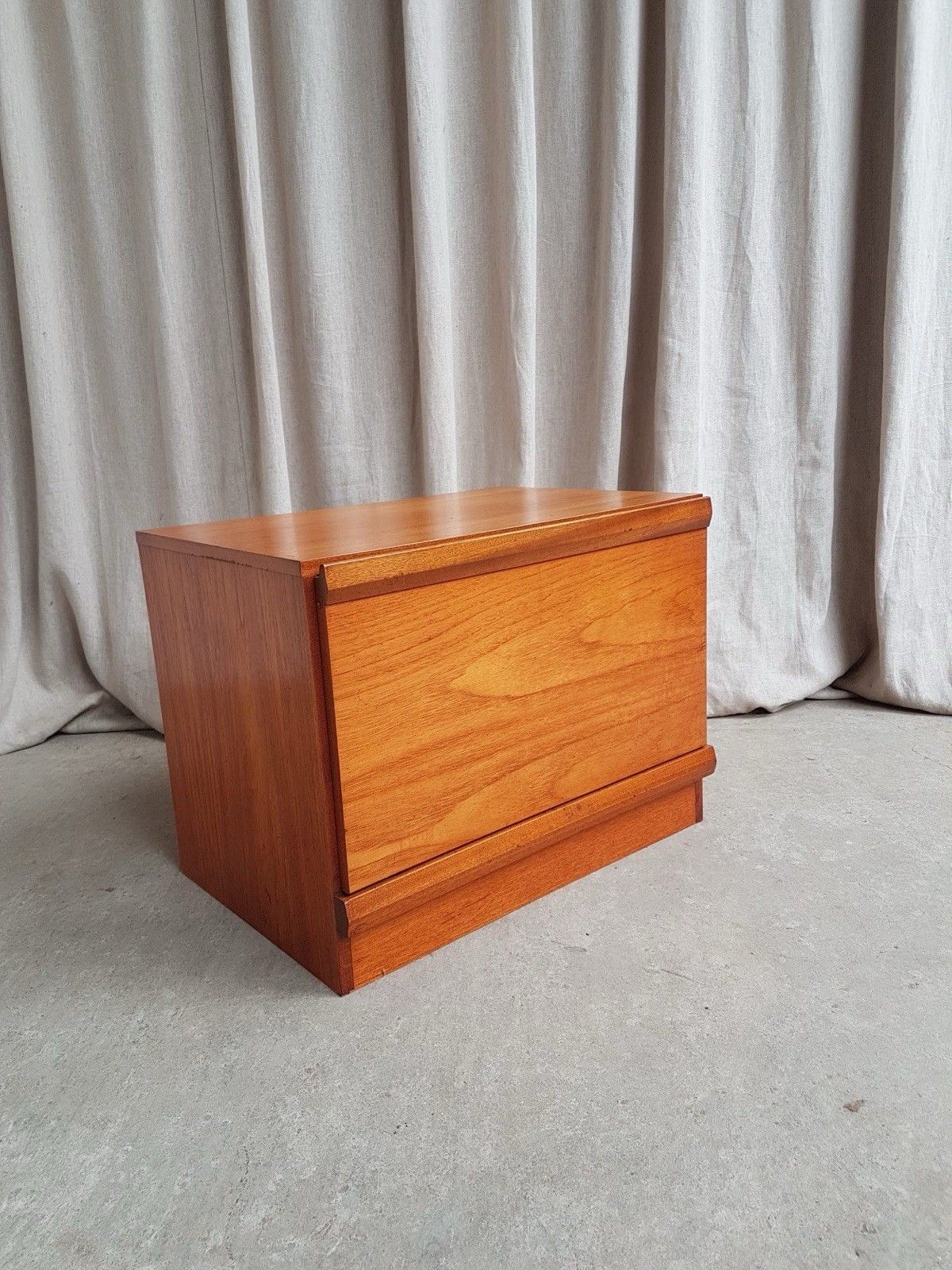 Vtg Mid Century Media Tv Record Player Cabinet Compact Sideboard Unit R905 photo Furniture