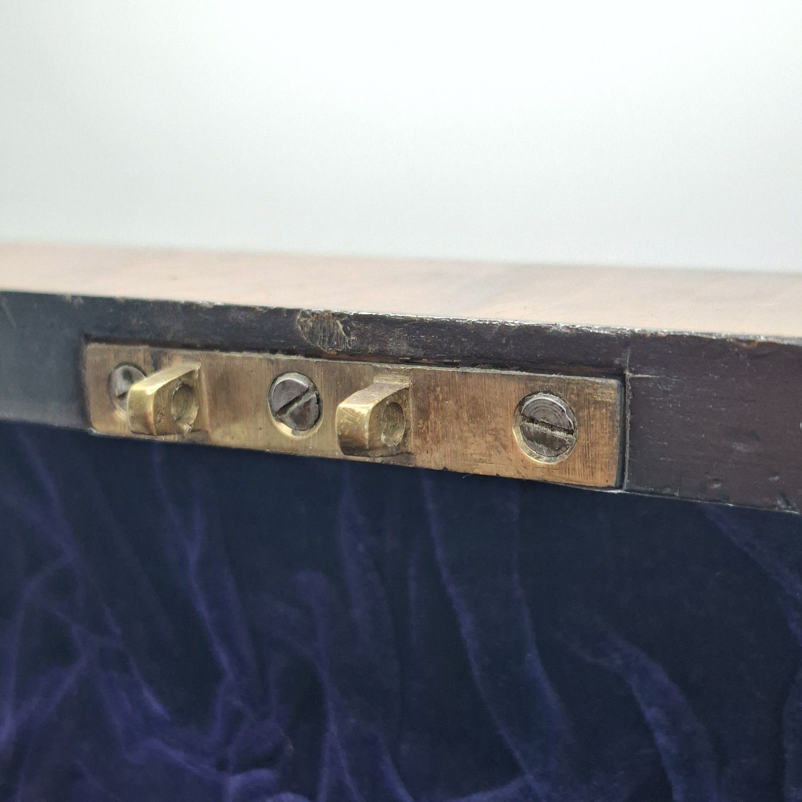 Victorian Walnut Jewellery Box Mother Of Pearl Inlay With Key Antique photo vintage