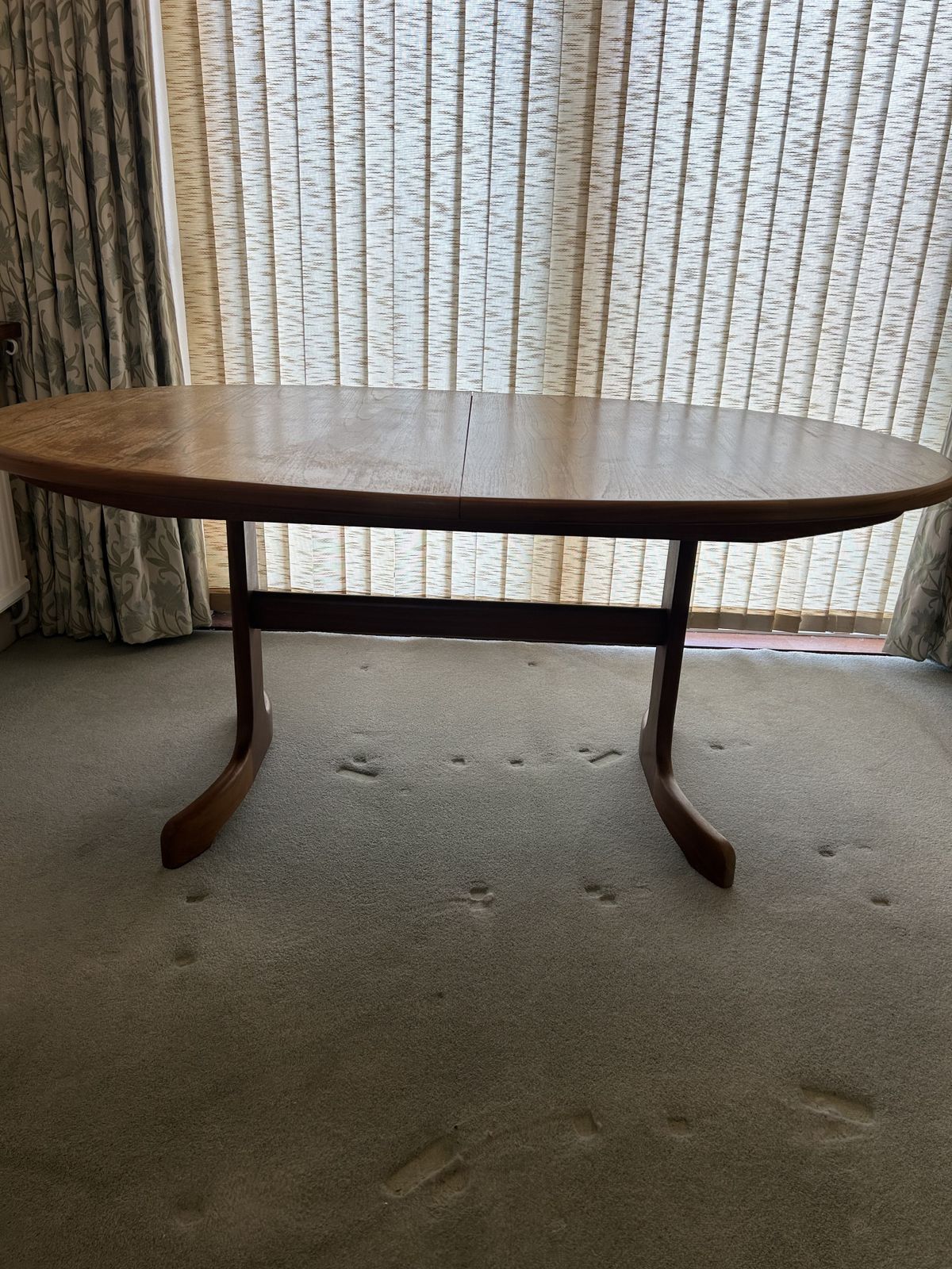 G Plan Fresco Oval Teak Table And Chairs photo for sale