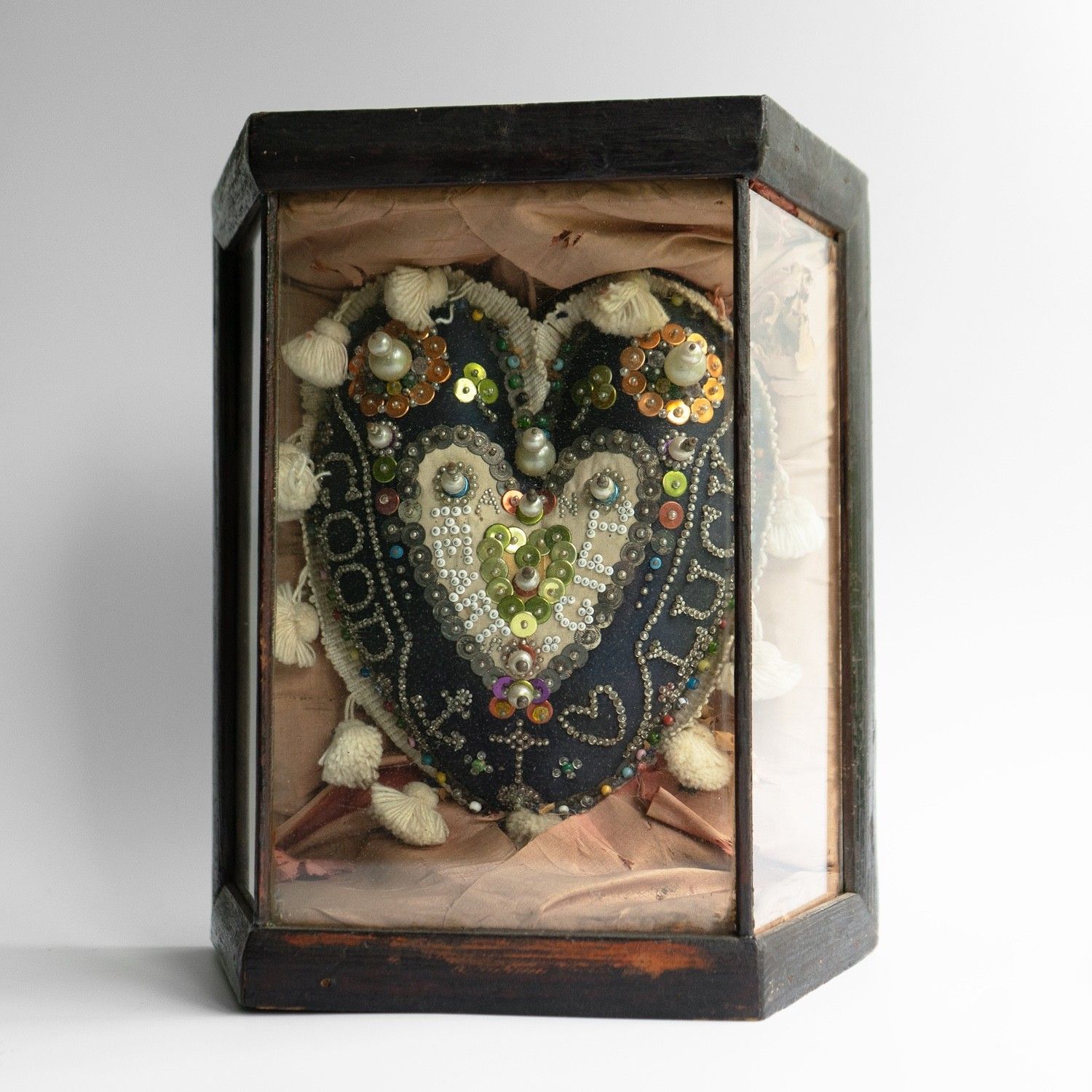 Antique Sailors Folk Art 'Sweetheart' Cushion In Glass Case, Late 19th Century photo vintage