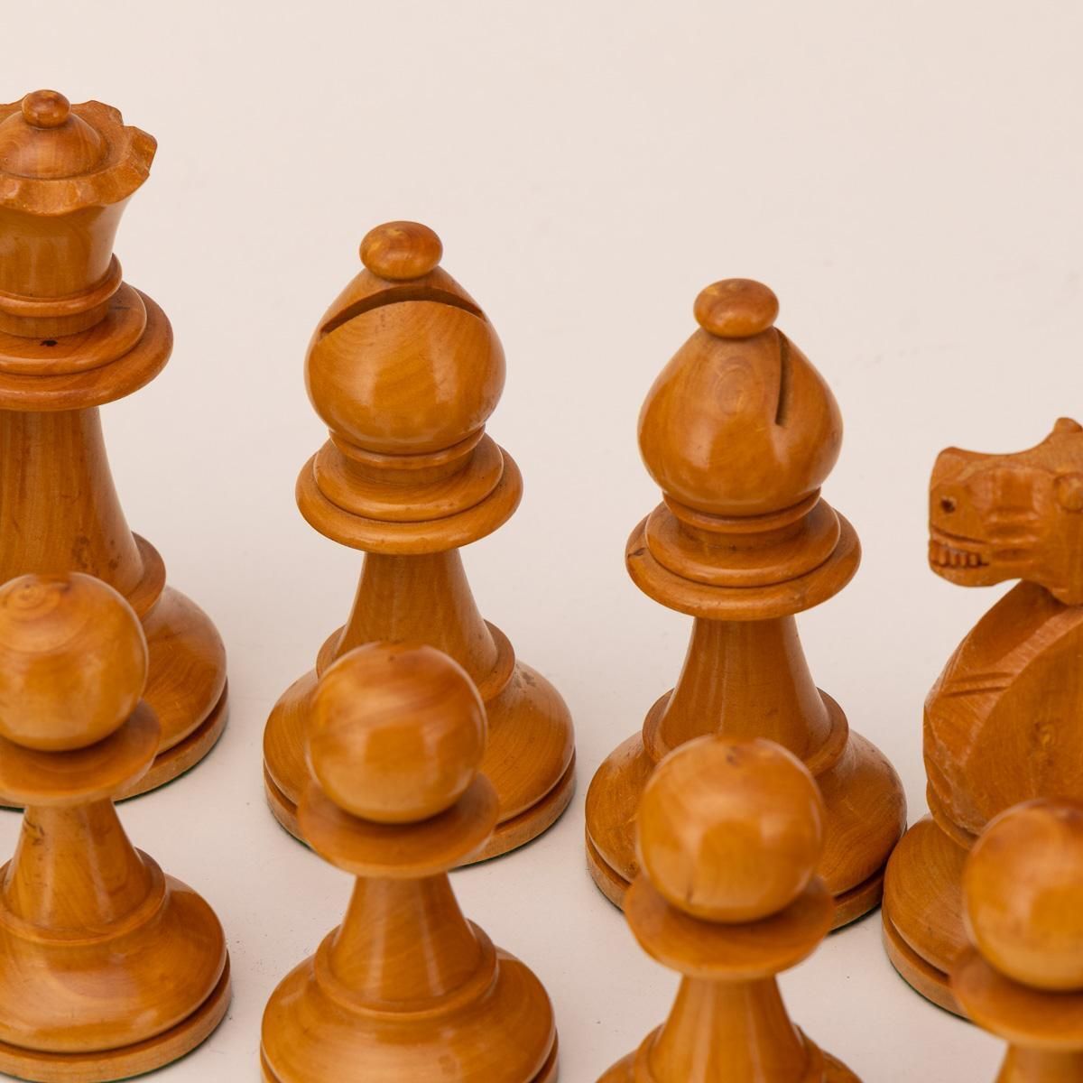 2548.0 Antique 20thc English Staunton Cased Chess Set C.1950 photo