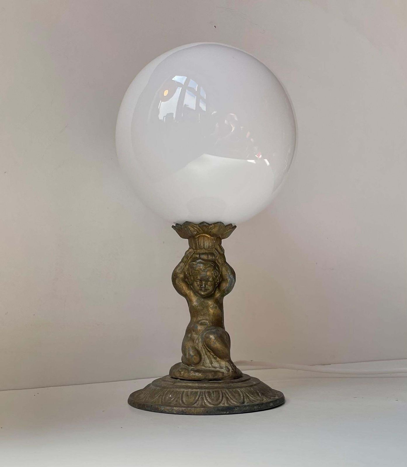 Small Italian Bronze Cherub Table Lamp With Opaline Orb Sphere photo for sale