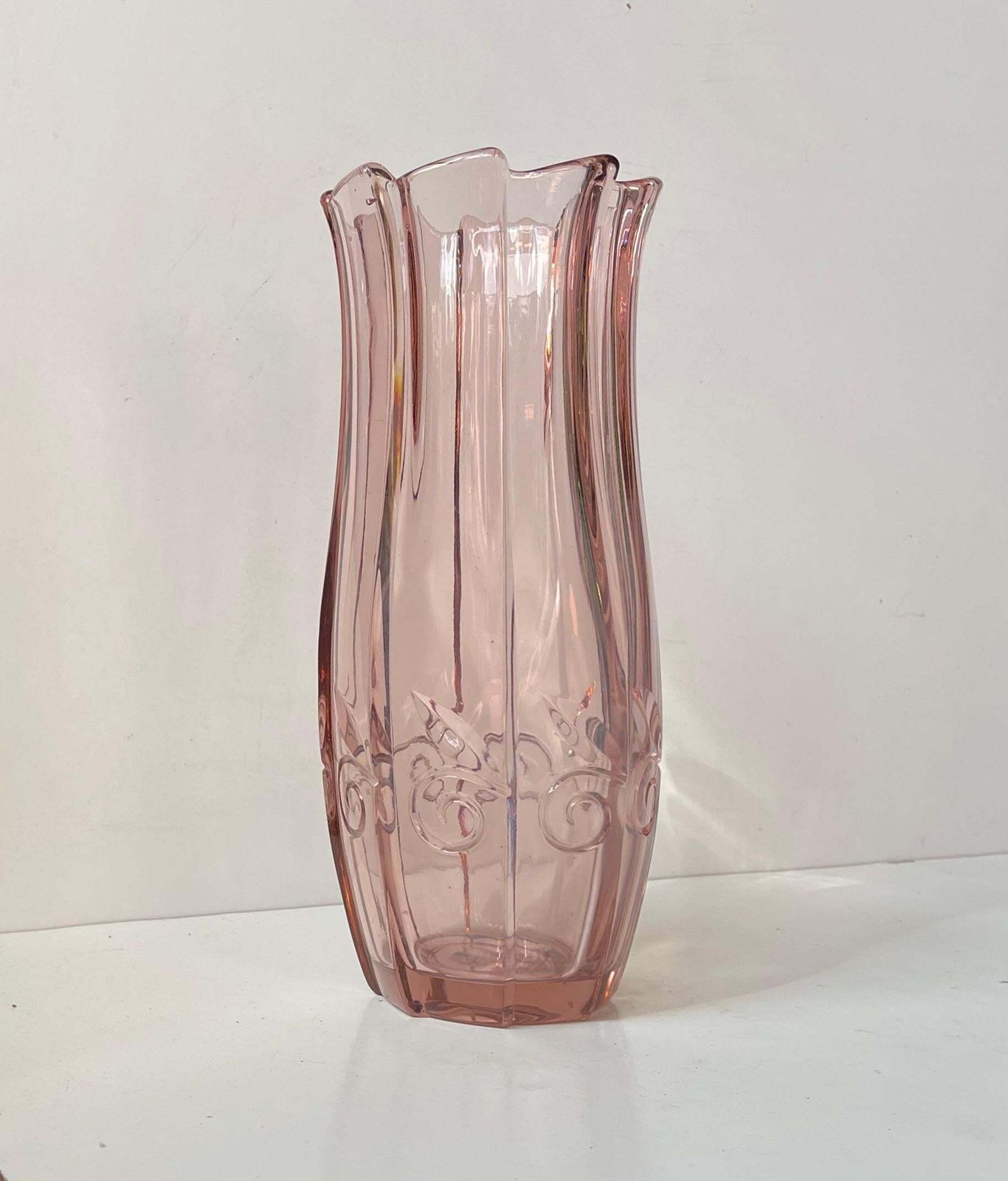 Vase Art déco bohémien en verre Rosaline rose, années 1930 photo buy