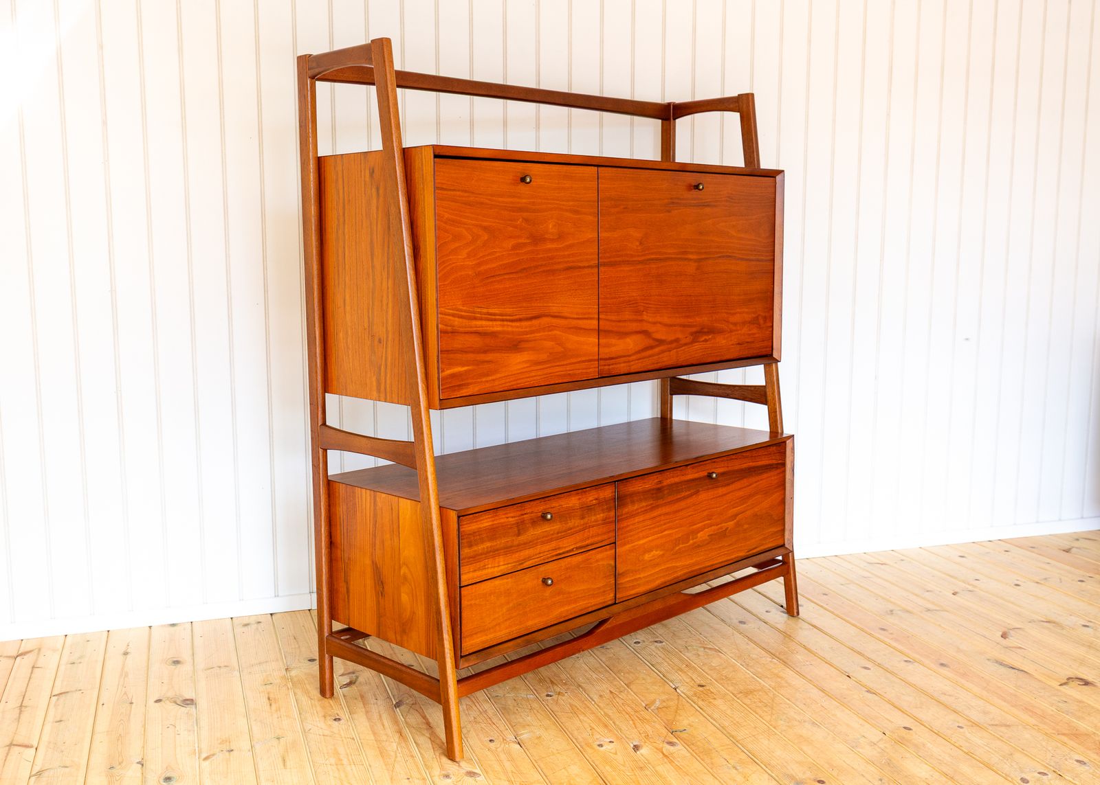 photo vintage Teak Double Sideboard Danish Mid Century Style Desk Display Stand Media Unit Mcm Cabinet Tiered Hutch Double Decker Hans Wegner Credenza