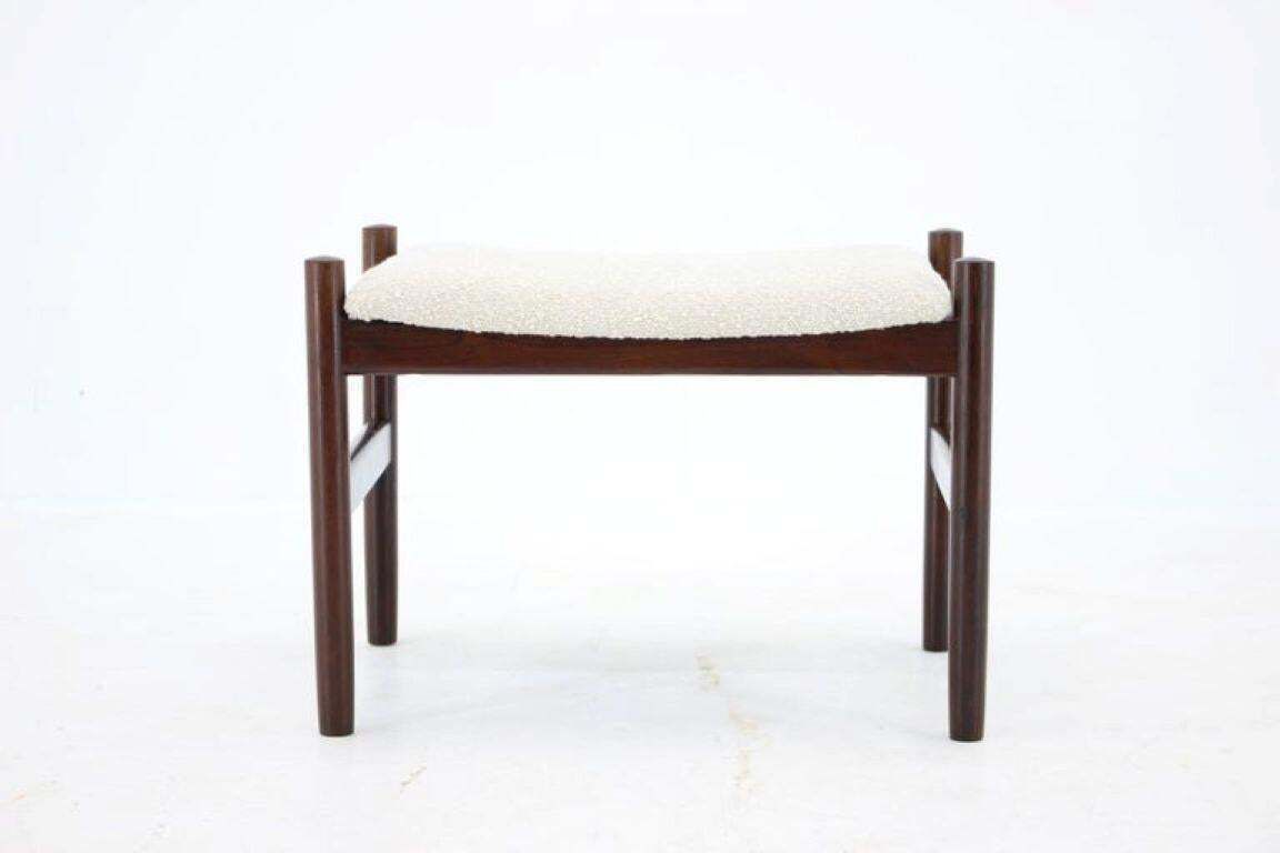 1960s Mid Century Danish Modern Refurbished Wood Stool In White Bouclé photo for sale