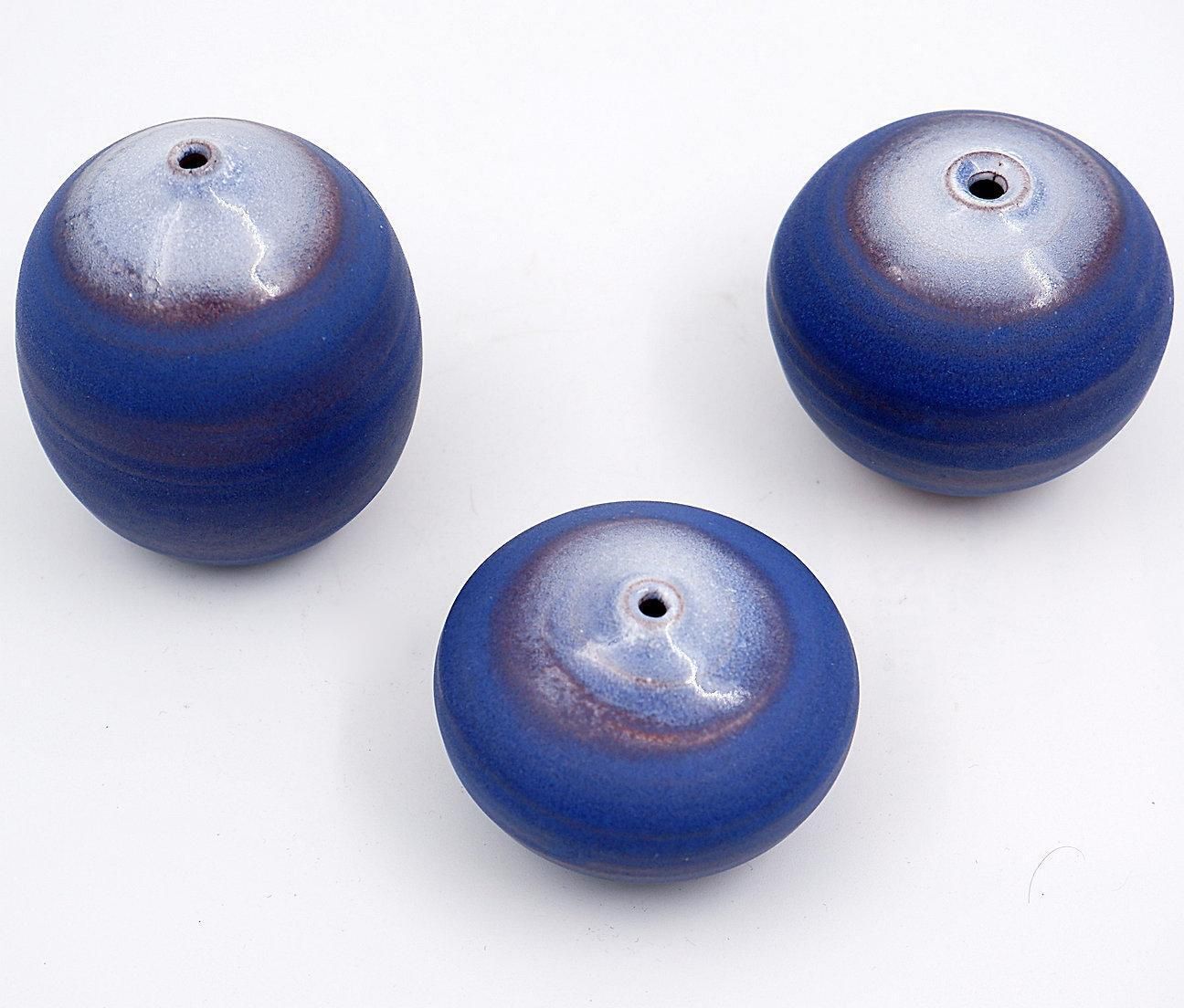 photo furniture Set Of 3 Vintage Blue Miniature Ceramics By Antonio Lampecco   Belgium