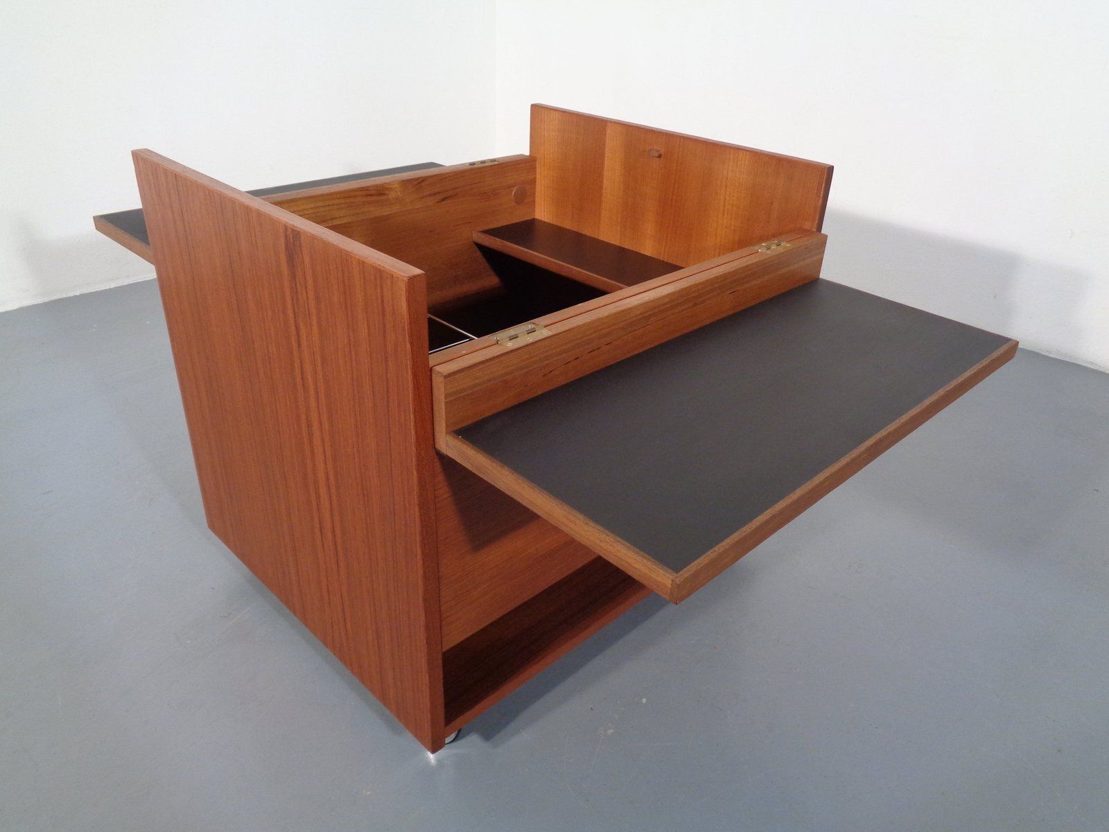 Rollable Teak Bar From Randers Møbelfabrik, Denmark, 1960s photo 1252.0