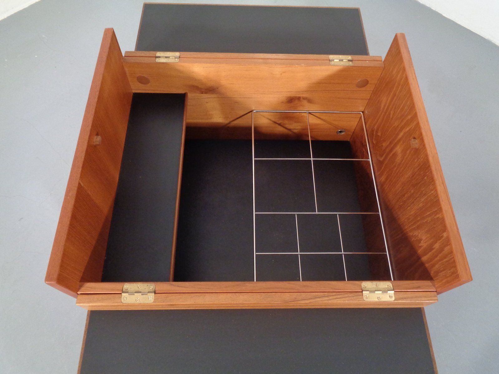 photo vintage Rollable Teak Bar From Randers Møbelfabrik, Denmark, 1960s