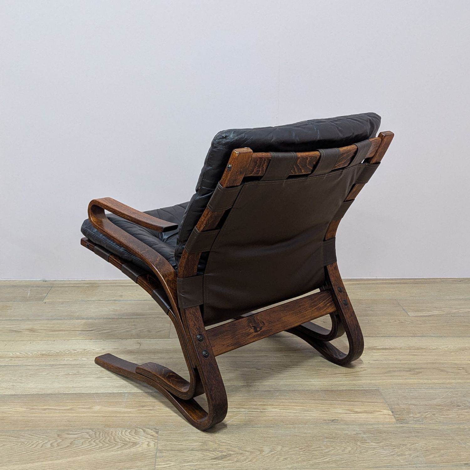 Original Norwegian 1970’s Skyline Leather Chair By Hove Mobler photo vinterior