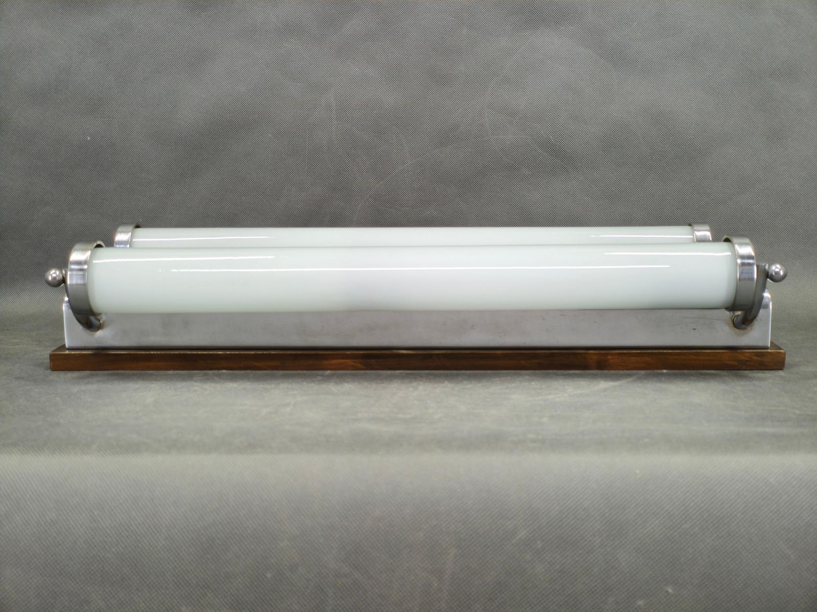 Grote art deco wandlamp van chroom en glas, Tsjecho-Slowakije photo for sale