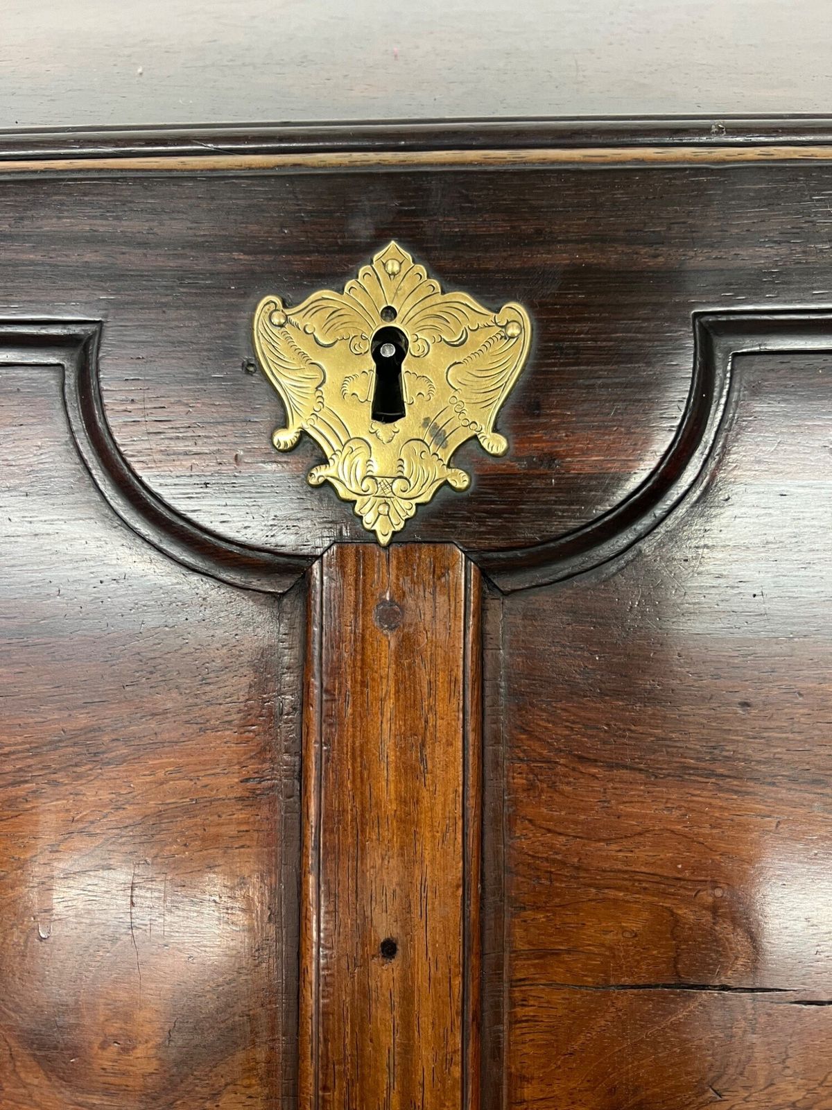 photo buy Rare Portuguese 18th.Century Solid Brazilian Rosewood Bureau