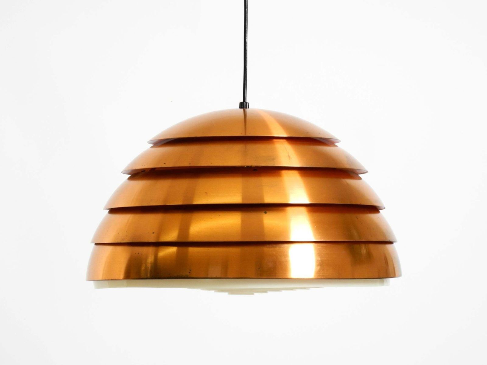 Koperen Lamellenhanglamp uit de jaren 1960 van Hans-Agne Jakobsson voor Markaryd, Zweden photo furniture