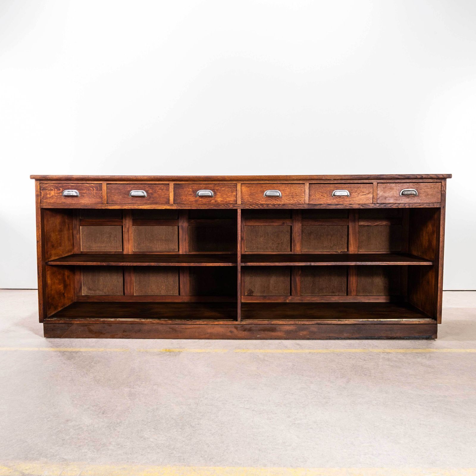 Furniture 1940’s épicerie Scrubbed Oak Shop Counter – Six Drawers photo