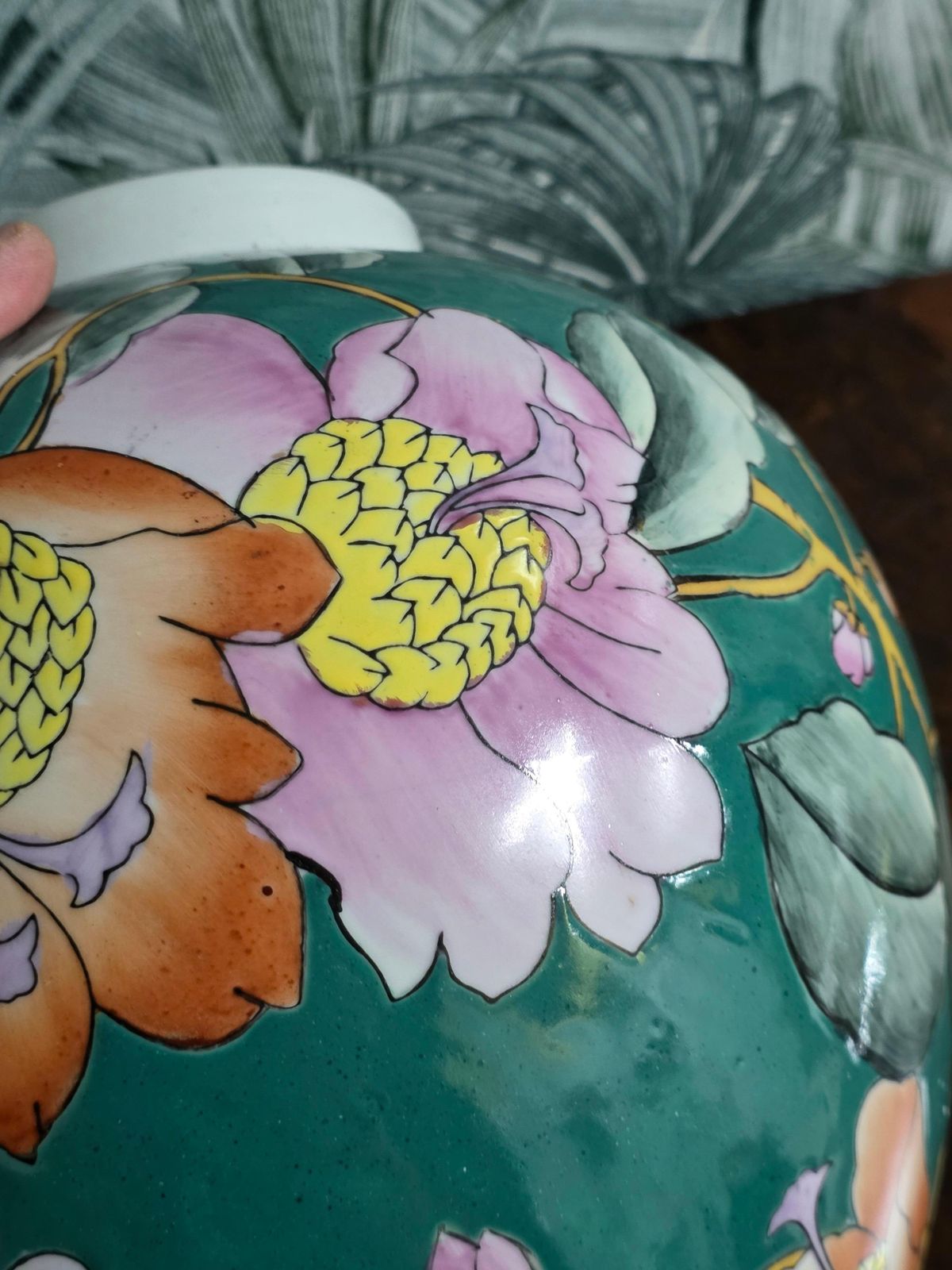 photo furniture Chinese Porcelain Decorative Green Lidded Vase With Flowers 1960s