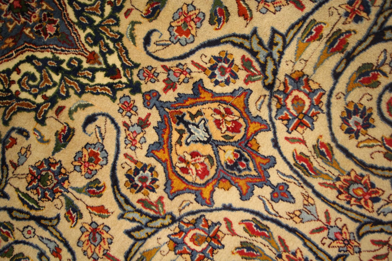 Tapis de salon vintage oriental tissé à la main, traditionnel, ivoire photo Textiles