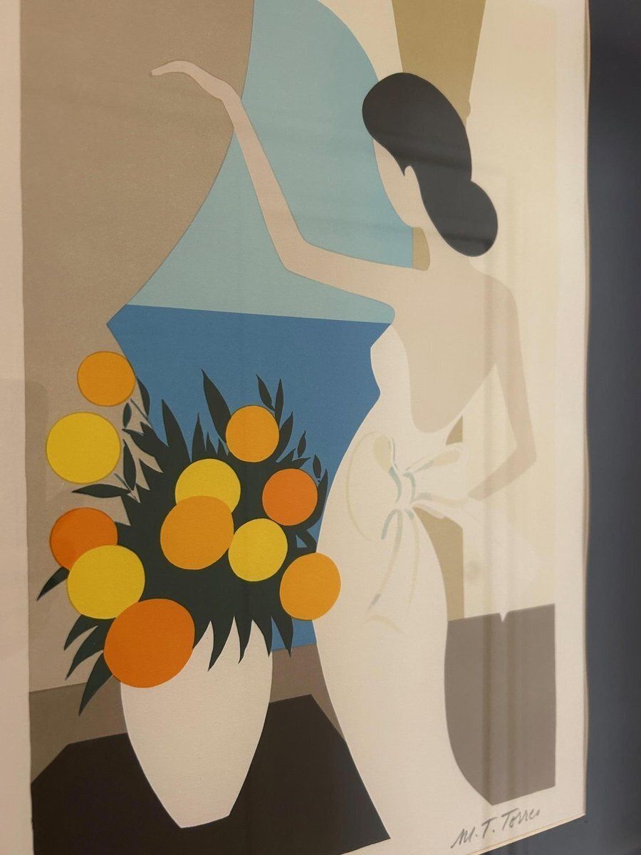 photo furniture Maria Theresa Torres, Female Figure With Flowers, 1980s, Lithograph
