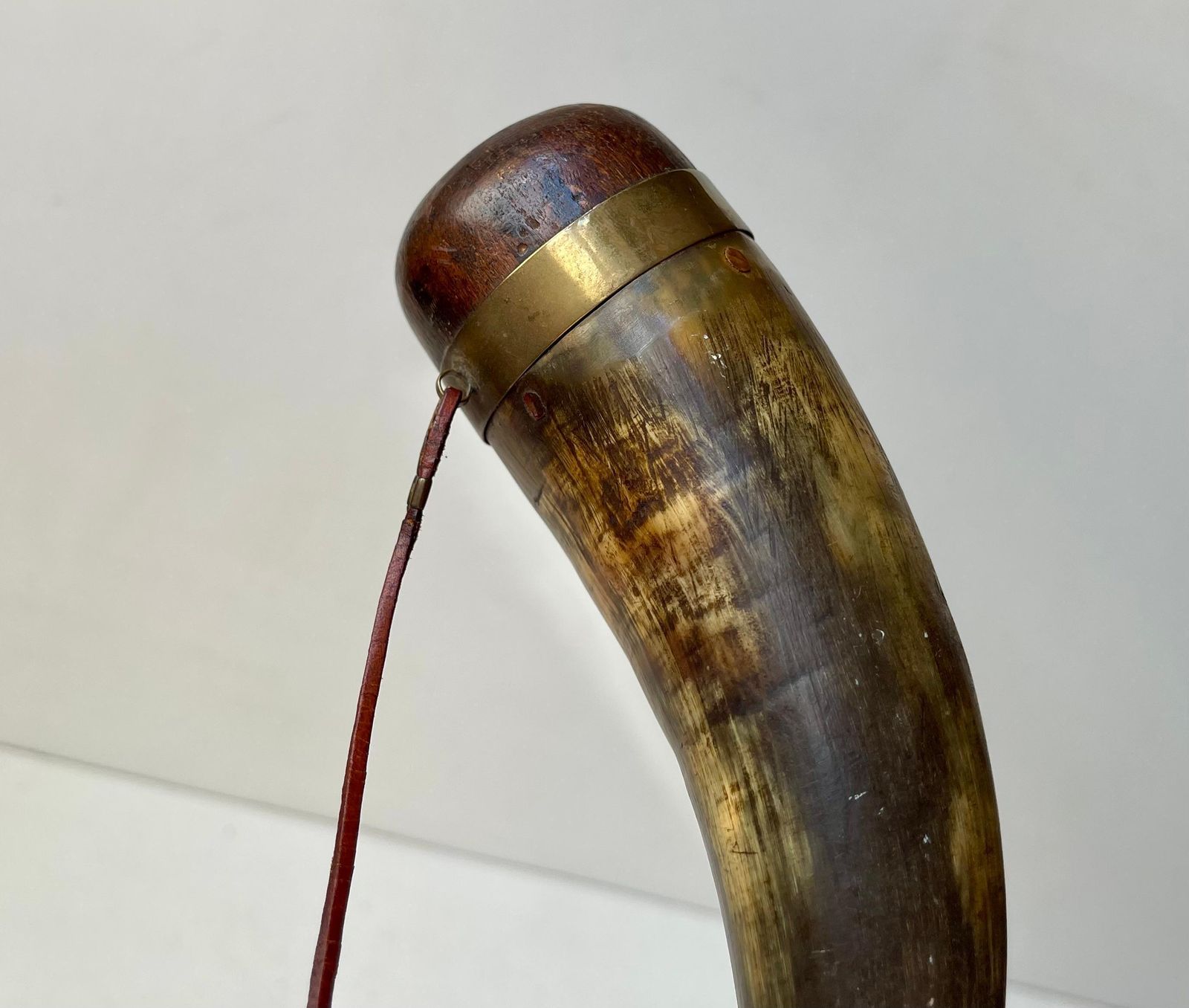 Antique Gun Powder & Drinking Horn's W. Wood & Bronze Accents photo 299.0
