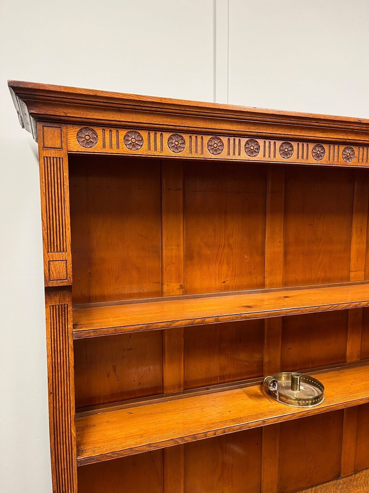 photo furniture 19th Century Oak Dresser, 1800s