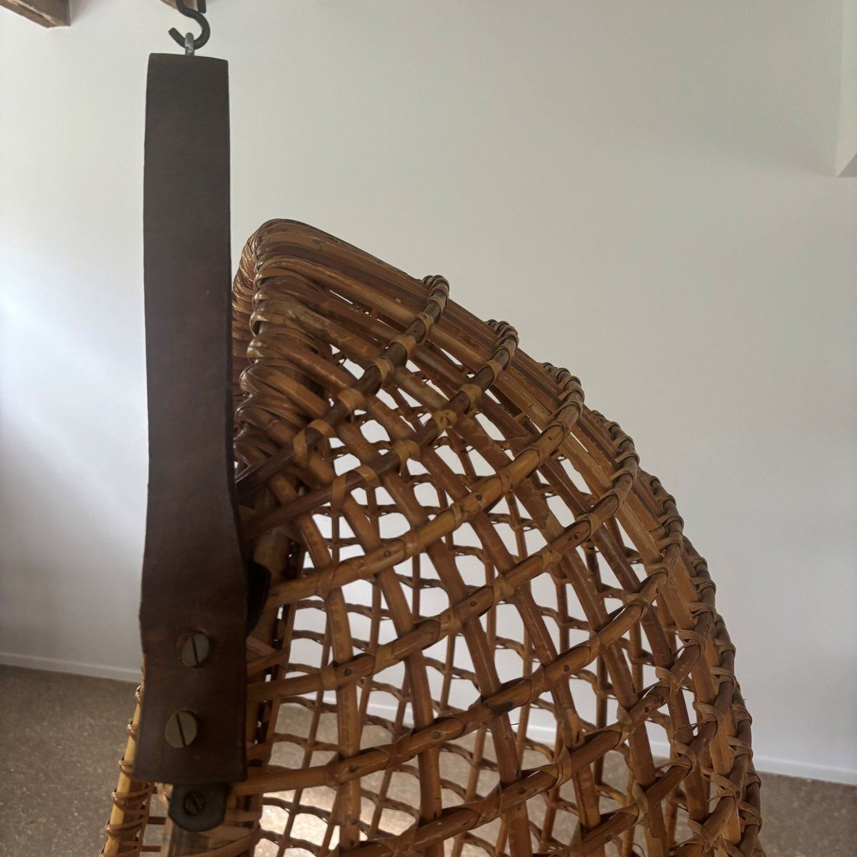 Eureka Hanging Basket Chair By Giovanni Travasa For Bonacina, Italy, 1950s photo vintage