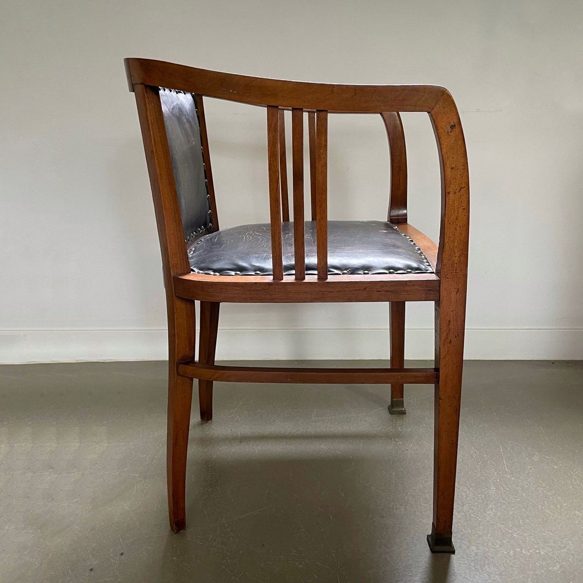 photo furniture Vienna Secession Art Deco Chair, Austria, 1900s