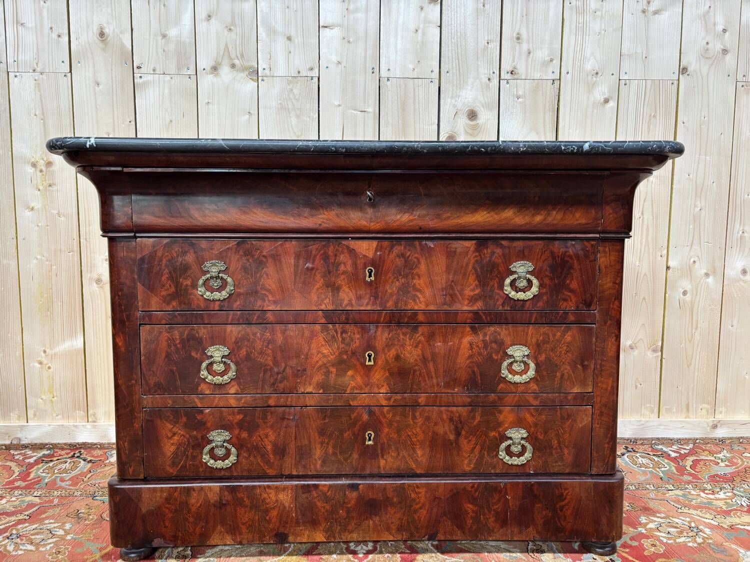 Renaissance Period Chest Of Drawers In Flamed Mahogany Veneer photo furniture