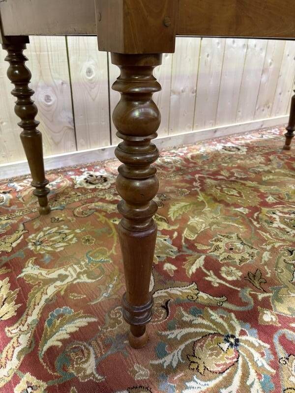 Page 1 Of 15 Louis Philippe Style Dining Table With Breadboard For 10 People photo Furniture