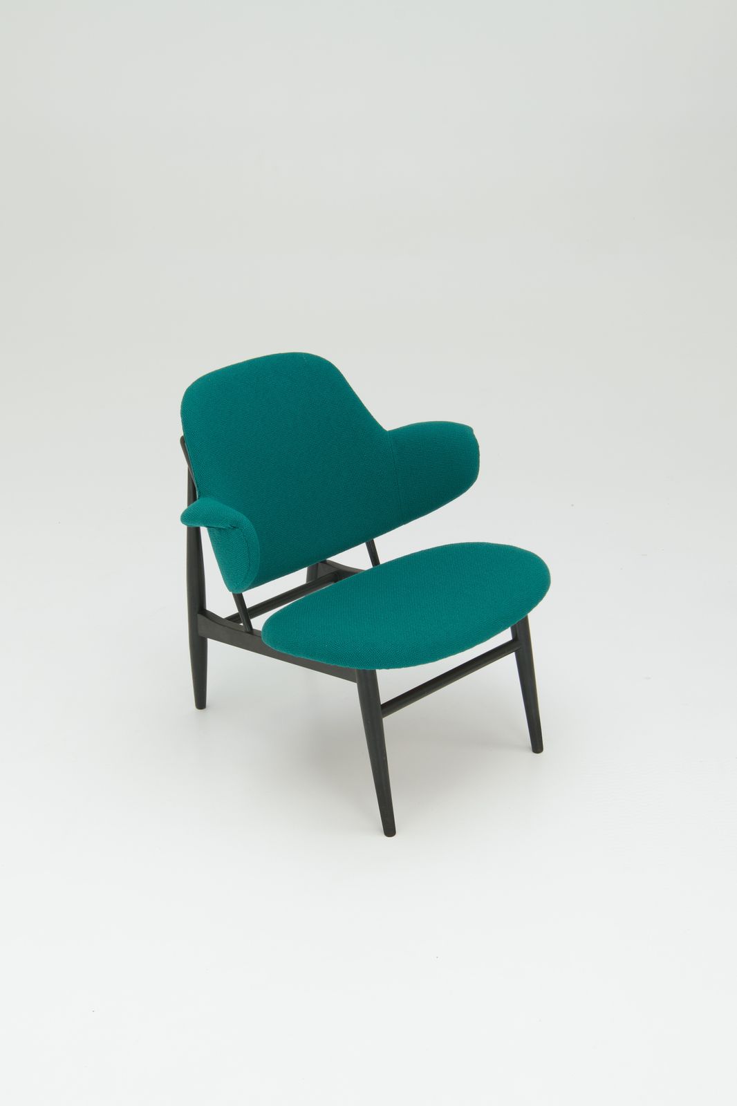 Furniture Shell Lounge Chair   Ib Kofod Larsen photo