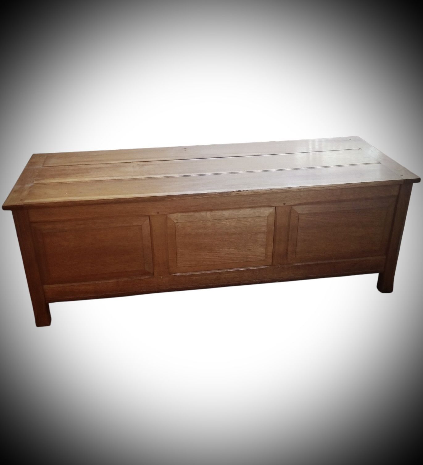 820.0 Reynolds Of Ludlow Oak Cotswold School Blanket Box, Heals photo