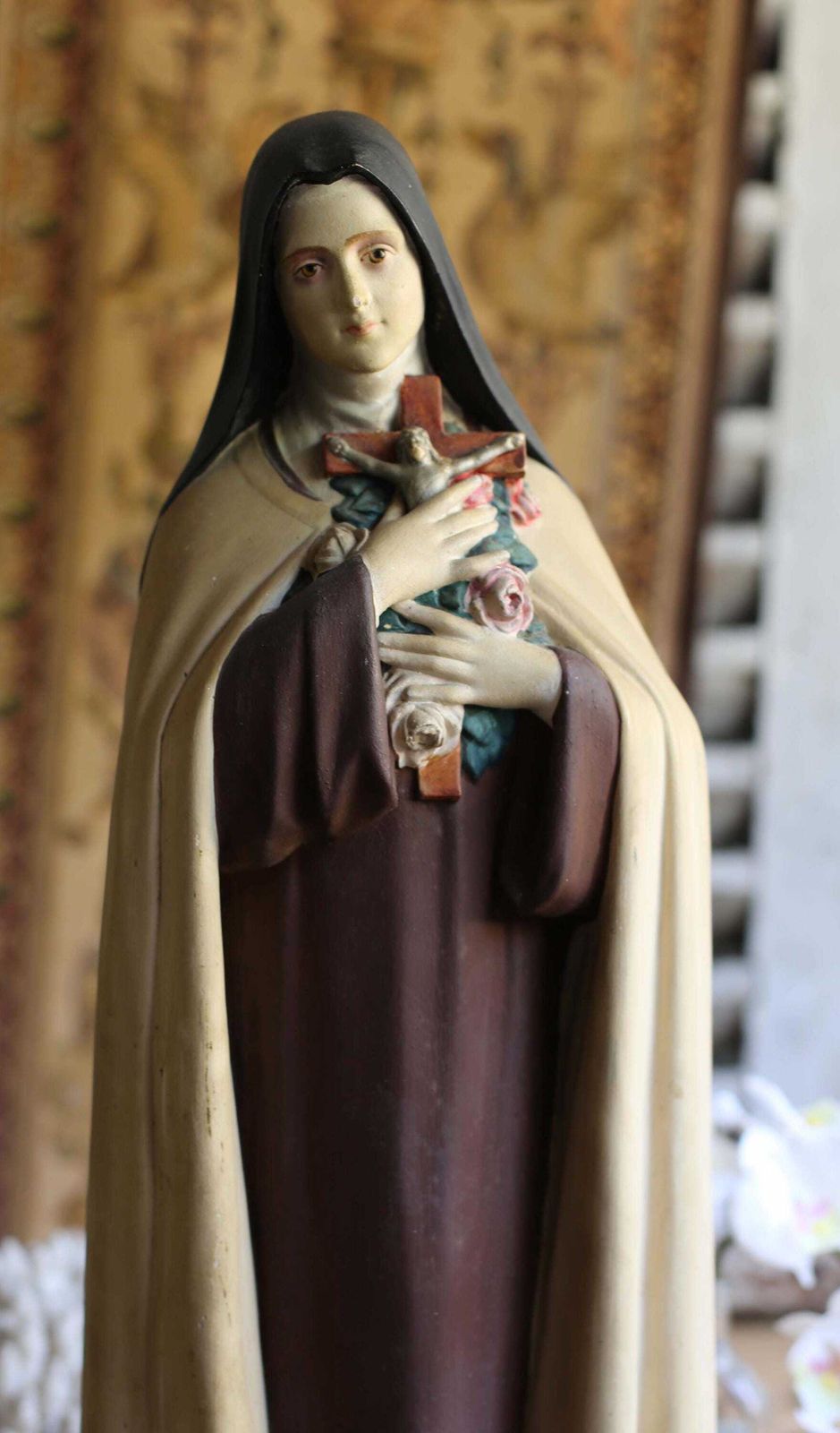 Art Huge French Antique Chalkware Saint Teresa Large Polychrome Sainte Therese Statue photo