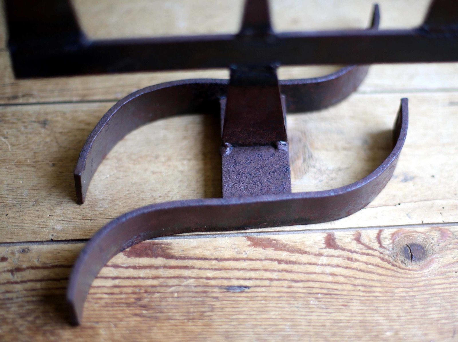 photo furniture French Brutalist Wrought Iron Candlestick Gothic Candle Holder 3 Arm Candelabra