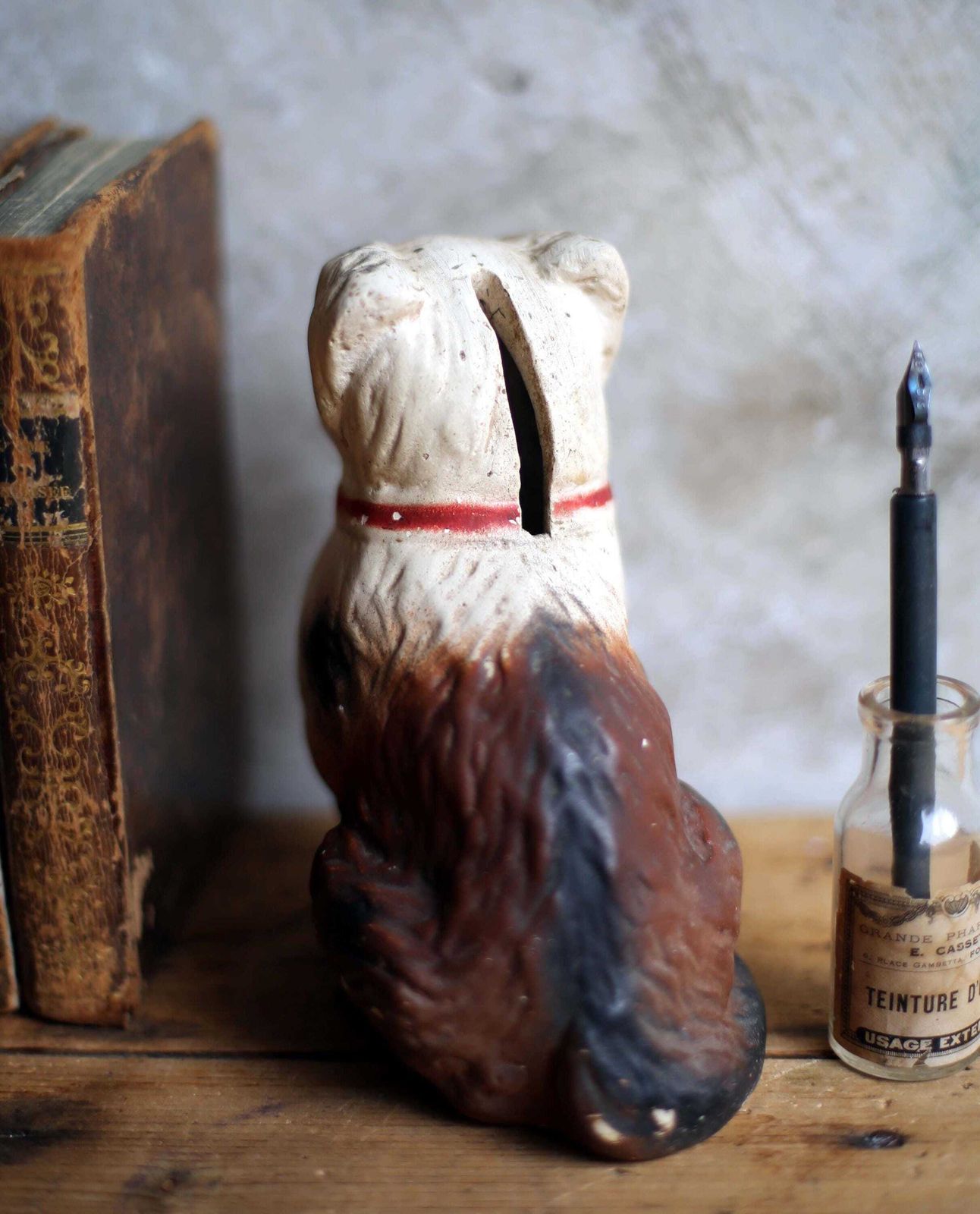 Antique French Plaster Dog Money Box Collectible Breakable Coin Bank photo Home Decor