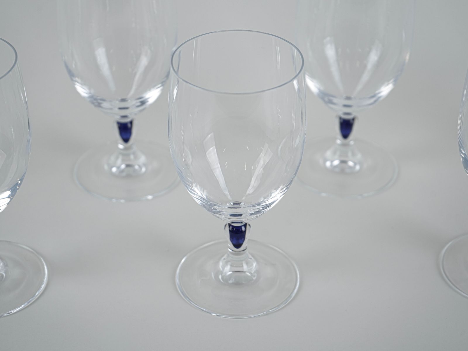 Ensemble de verres Venise Saphir, design français, années 1970, fabriqué par Cristal d'Arques photo vintage