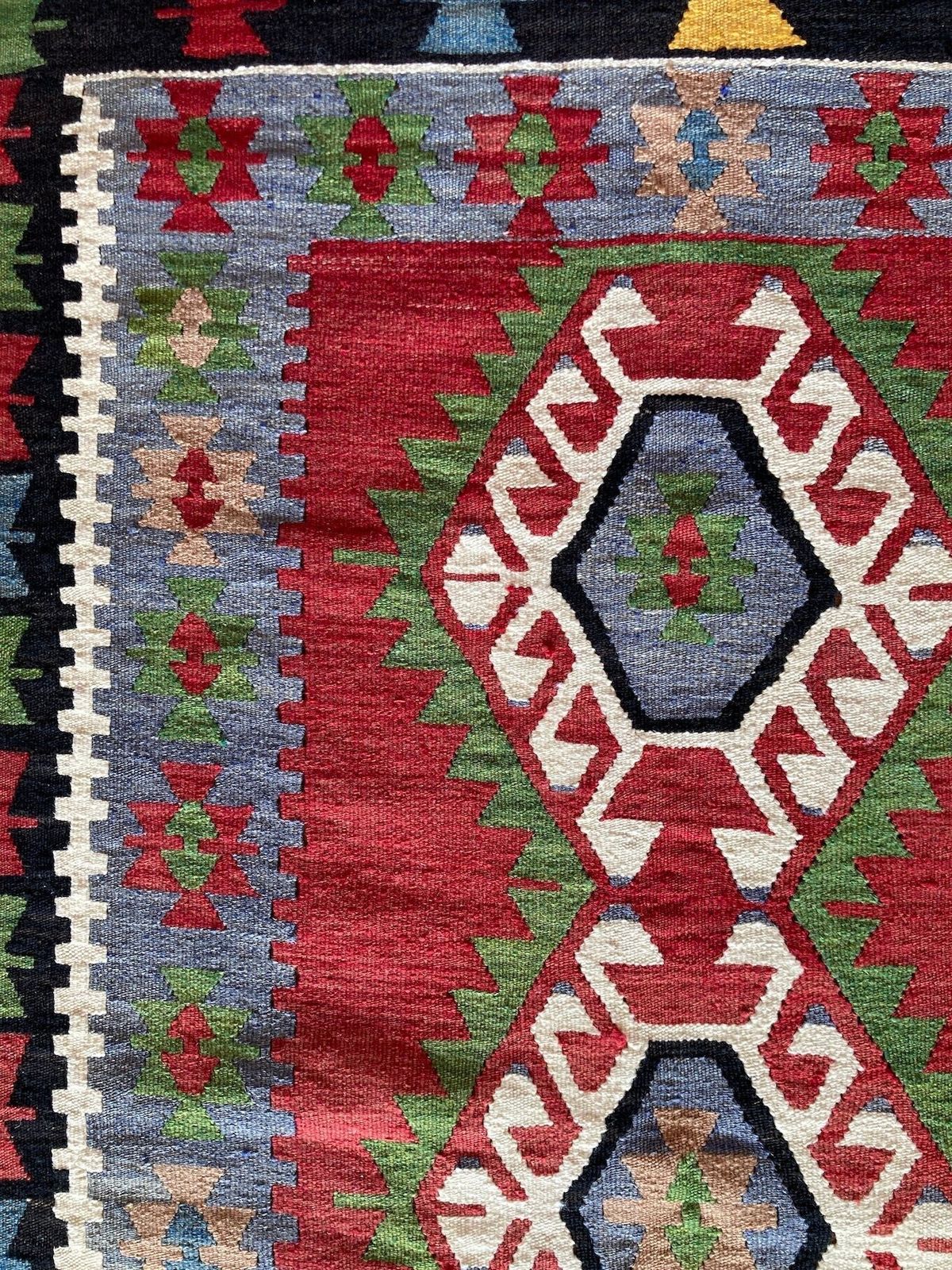 370.0 Vintage Anatolisch kilim 1,50 m x 0,98 m photo