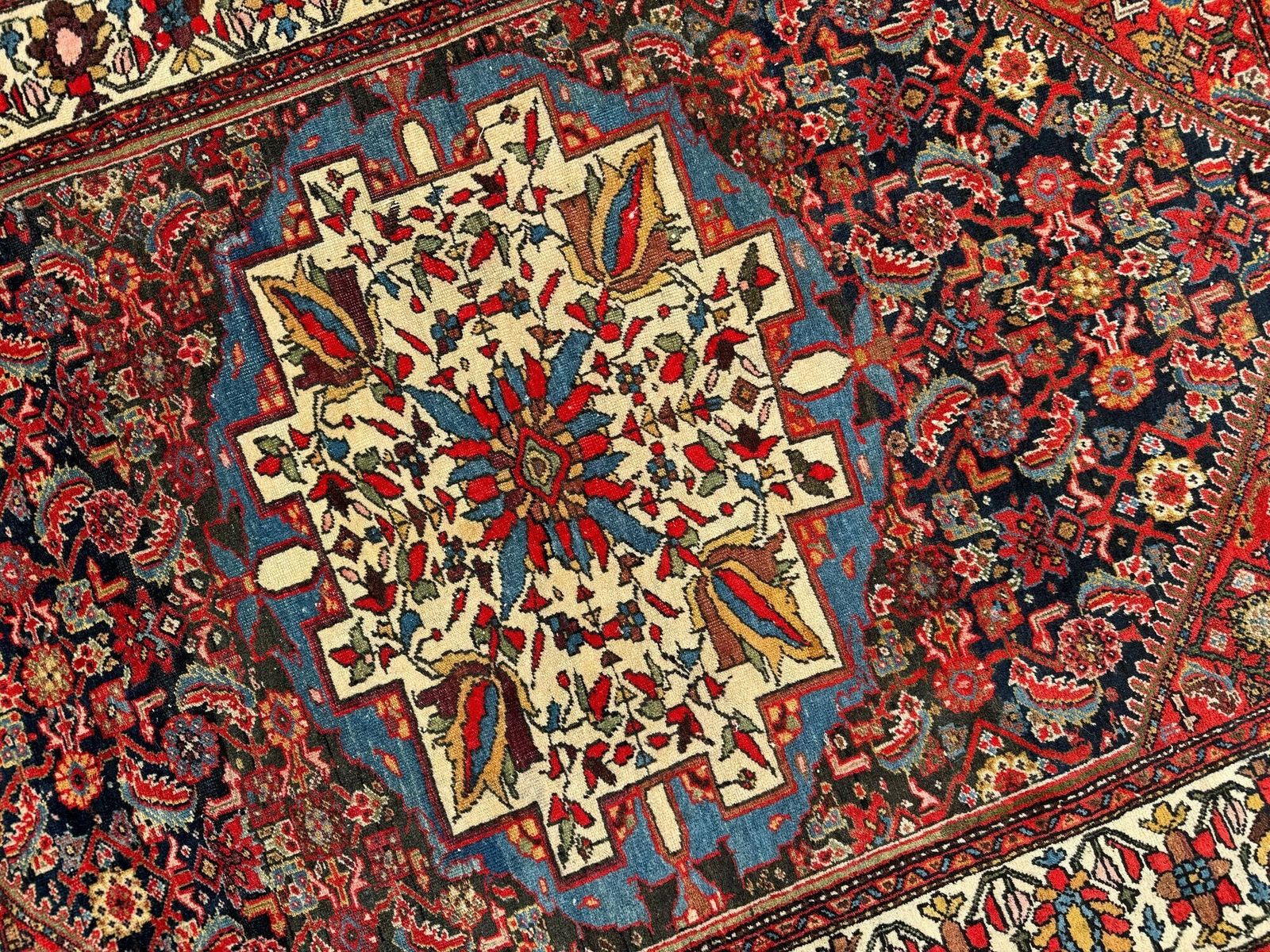 Textiles Antique Bidjar Rug 1.50m X 1.03m photo