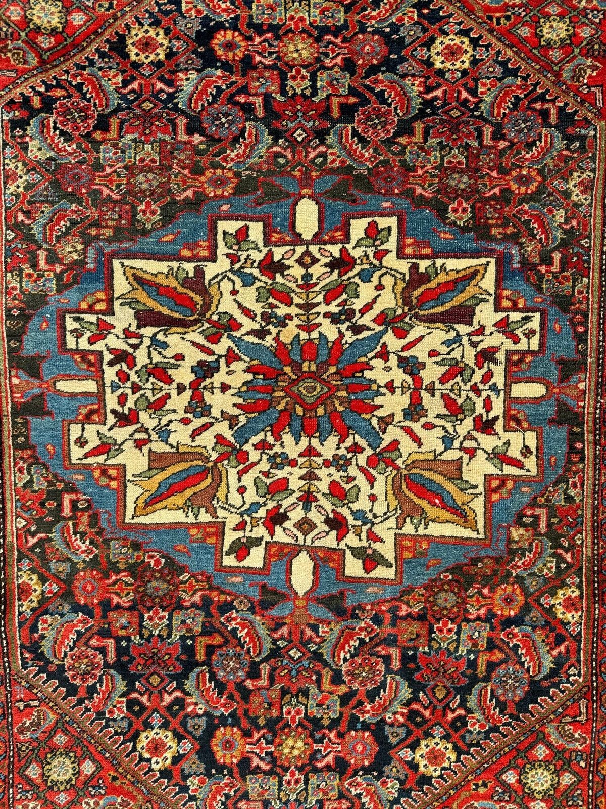 photo buy Antique Bidjar Rug 1.50m X 1.03m