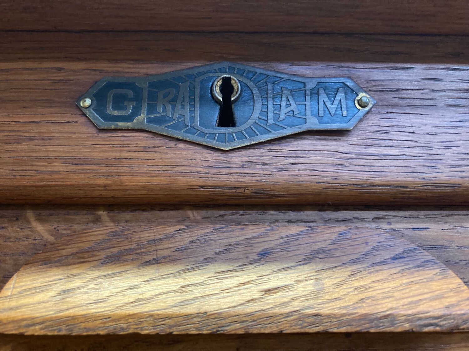 Notary Curtain Binder Furniture Gradiam photo vinterior