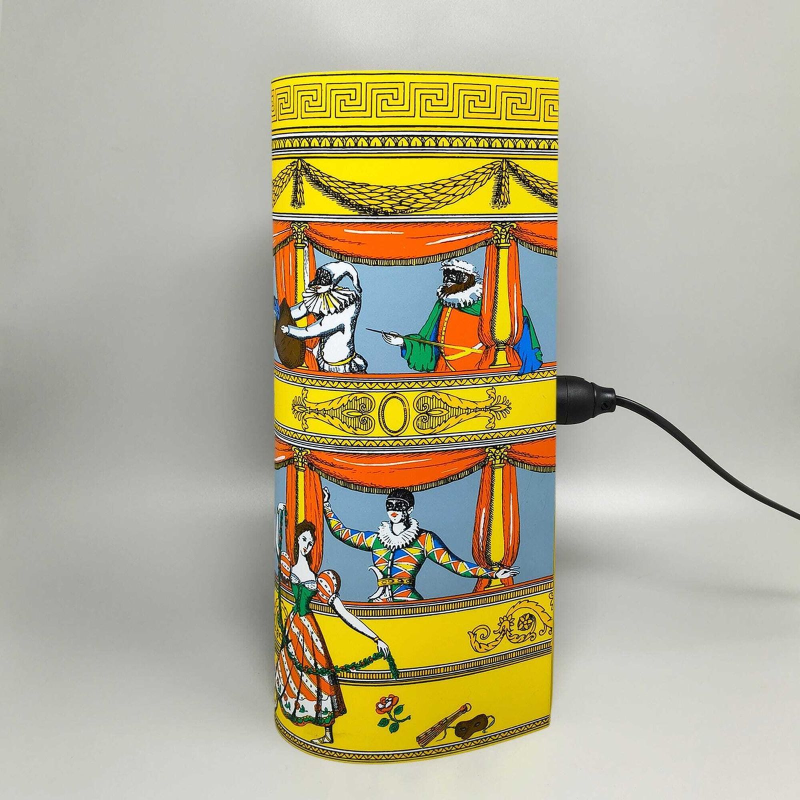 Lampe de table « Commedia Dell'Arte » années 1990, par Piero Fornasetti pour Antonangeli. photo buy