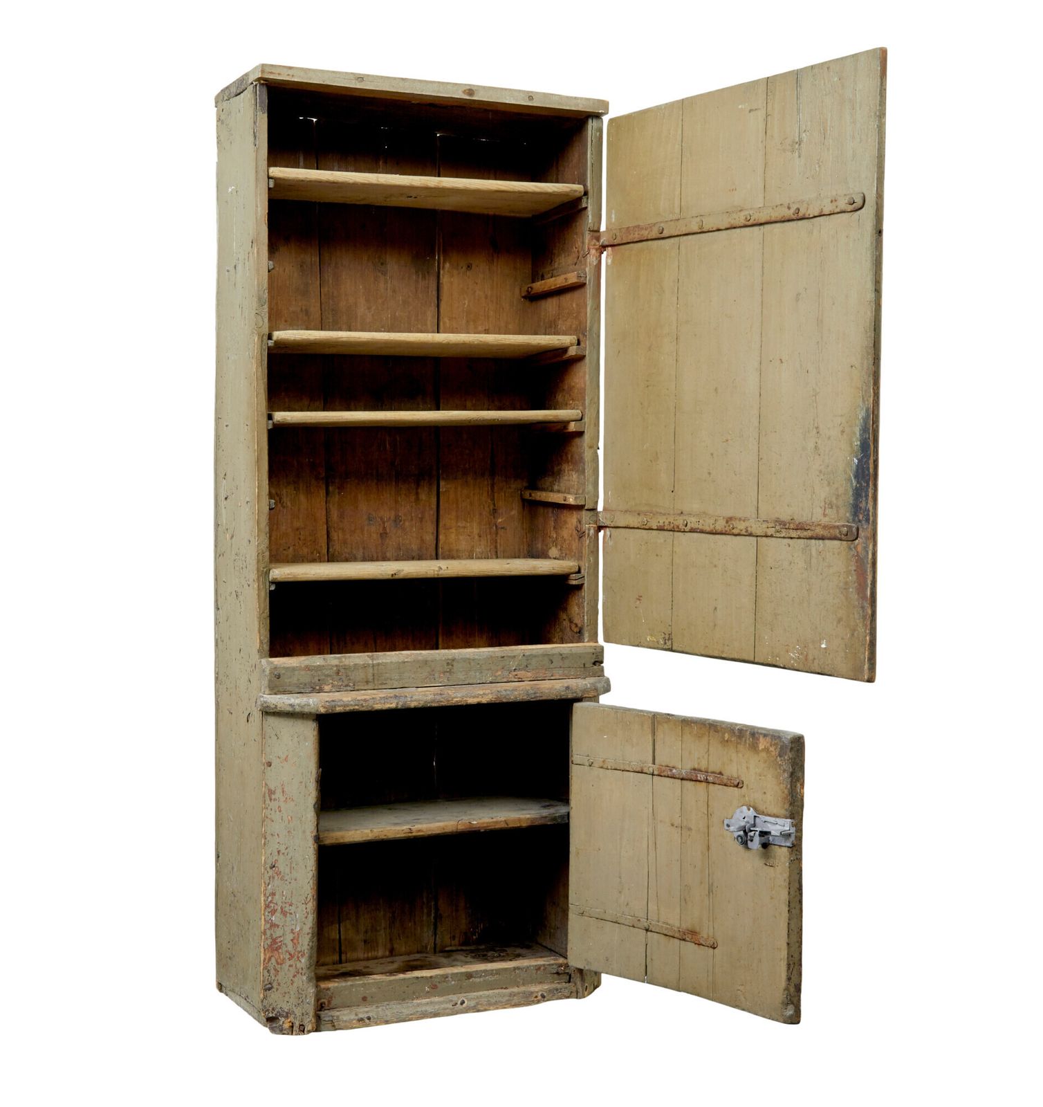 photo vinterior Early 19th Century Scandinavian Carved Pine Cupboard