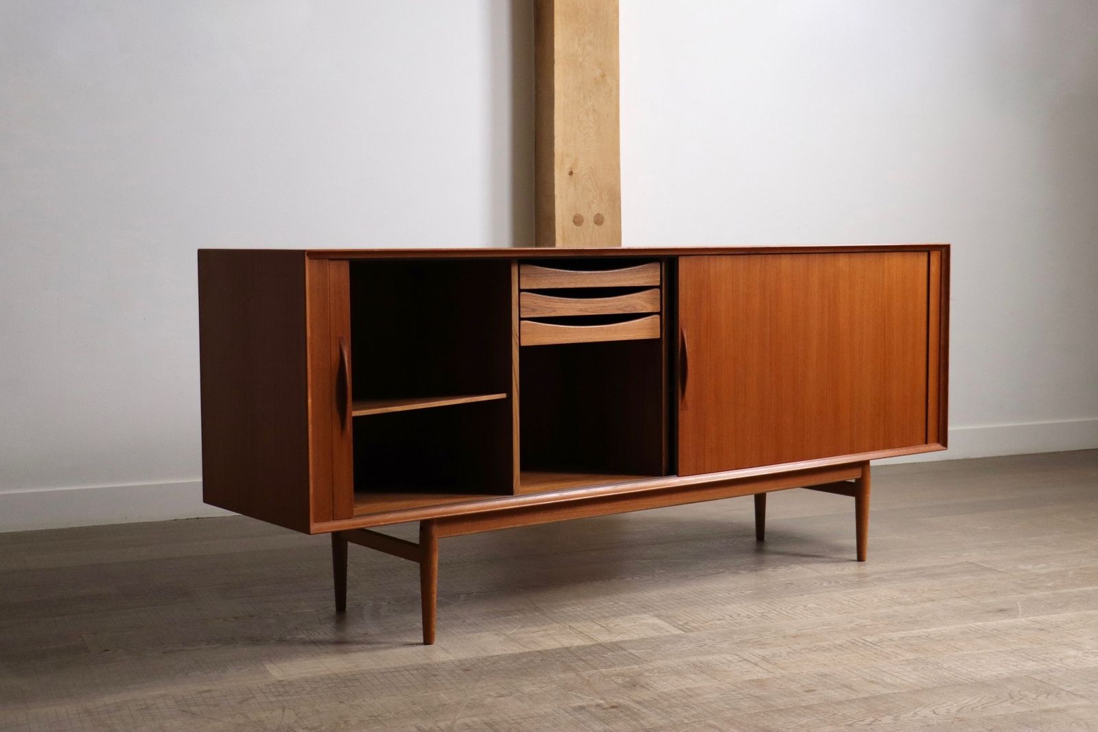 Arne Vodder Dressoir Model 75 voor Sibast Møbler, ca. jaren 1960 photo vintage