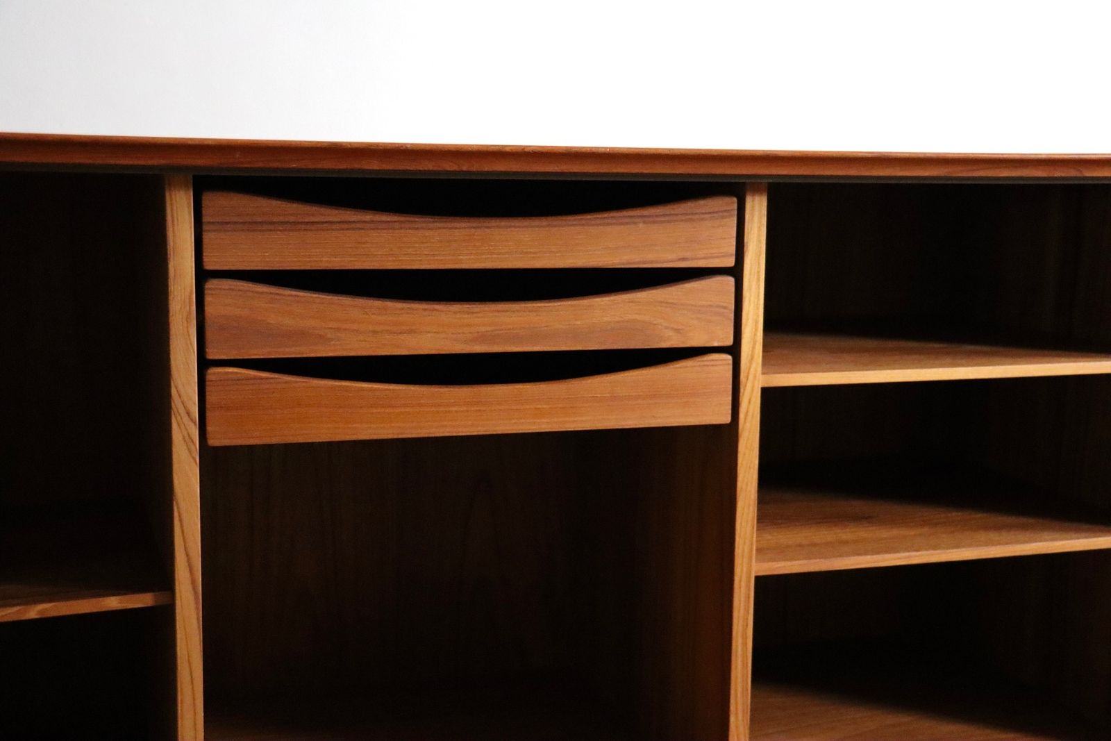 photo vinterior Arne Vodder Dressoir Model 75 voor Sibast Møbler, ca. jaren 1960
