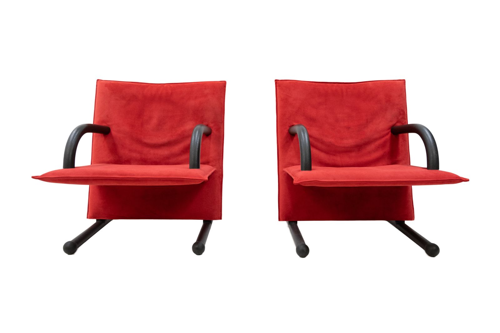 Postmodern T Line fauteuils van Arflex, rode Alcantara, Italië, 1982 photo Meubels