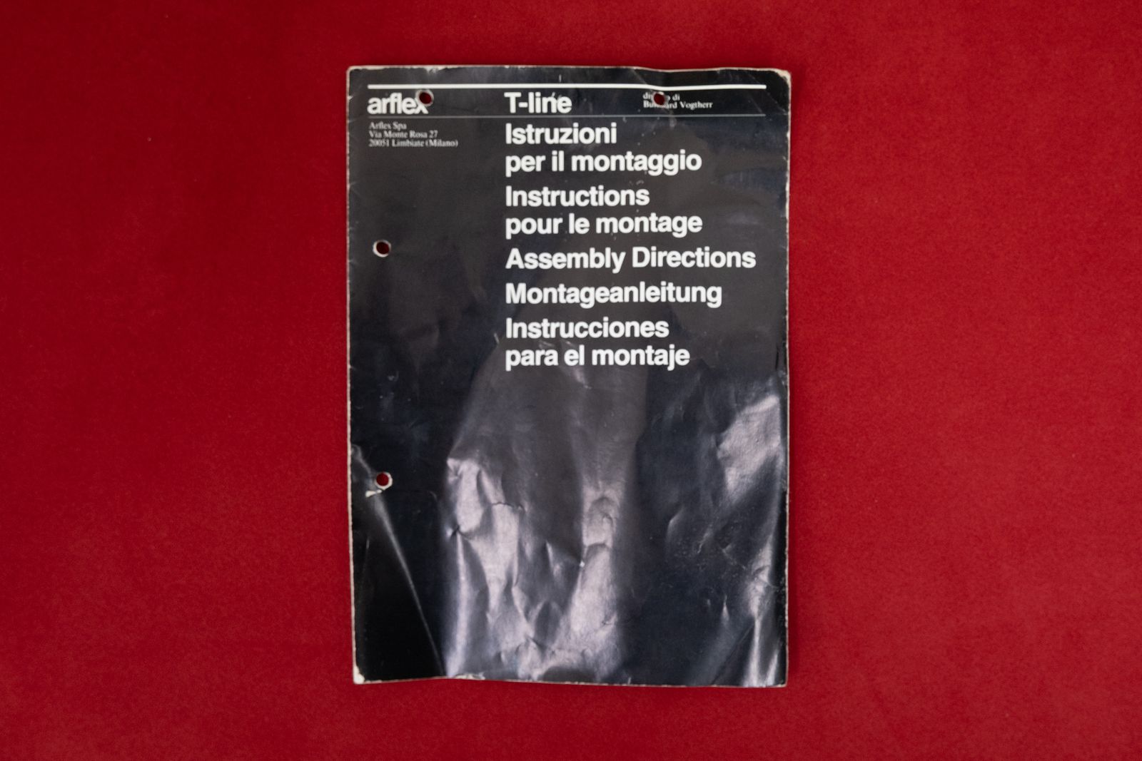 photo for sale Postmodern T Line Lounge Chairs By Arflex, Red Alcantara, Italy, 1982
