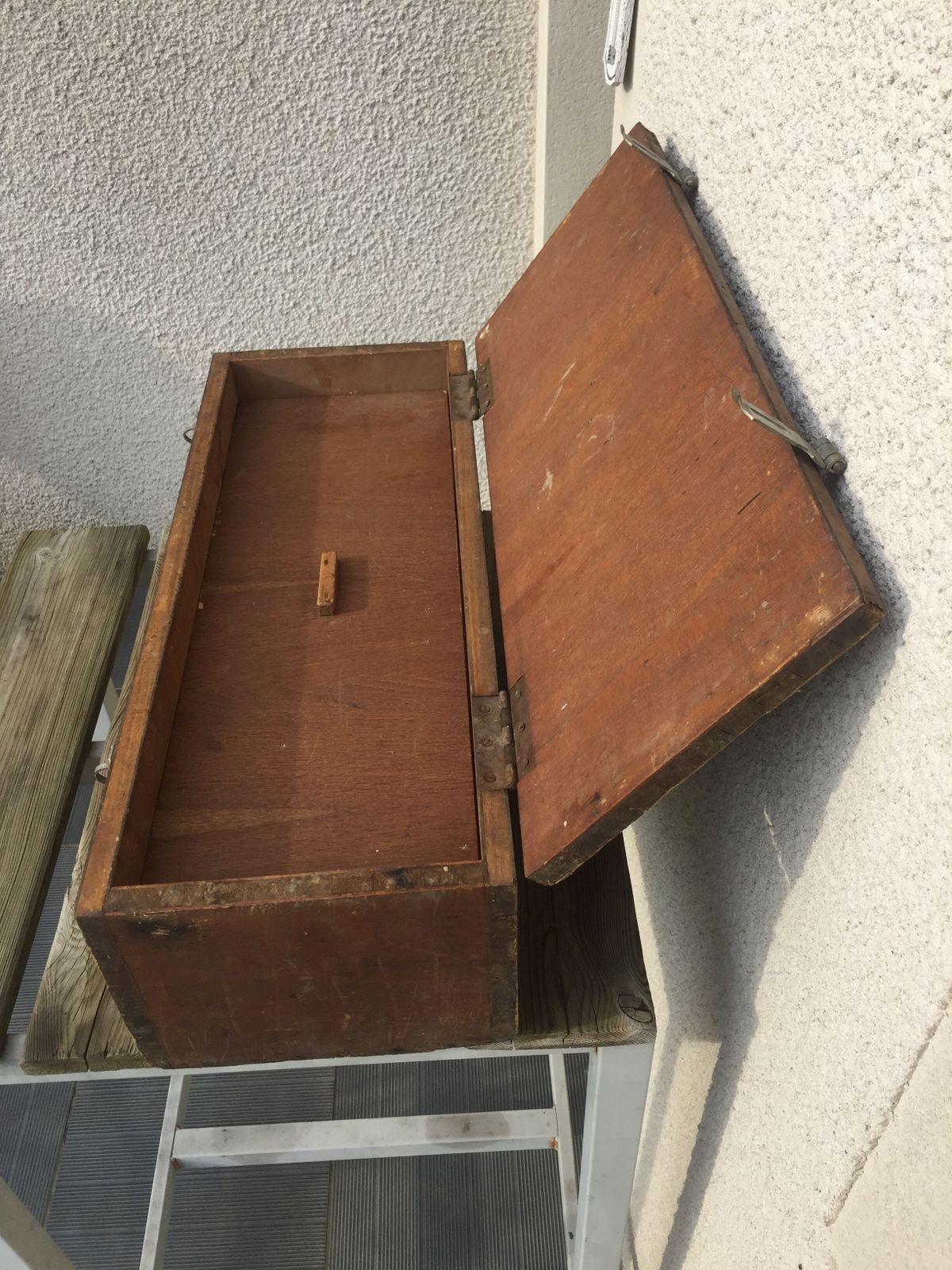 Wooden Storage Box photo vinterior