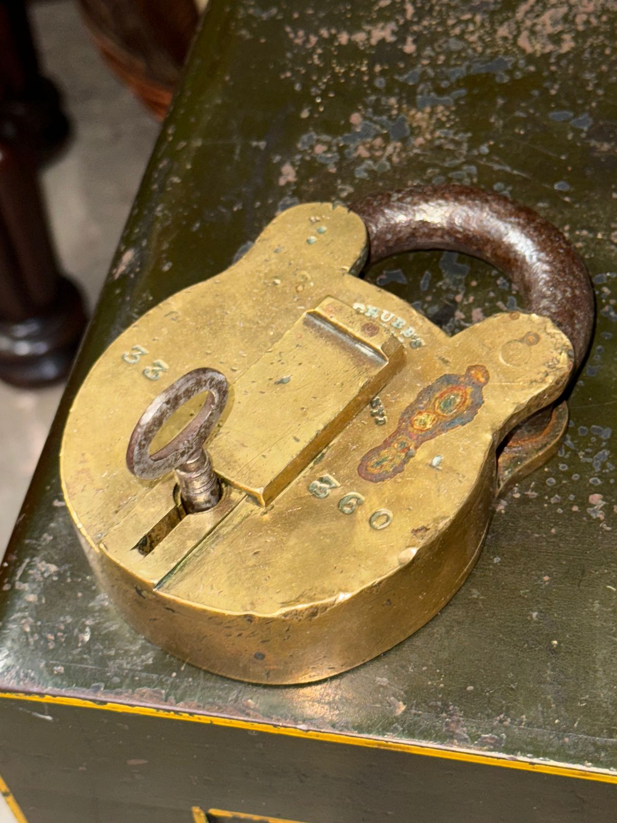 Brass Chubbs Of London St Paul’s Chyd Antique Padlock With Original Working Key photo vintage