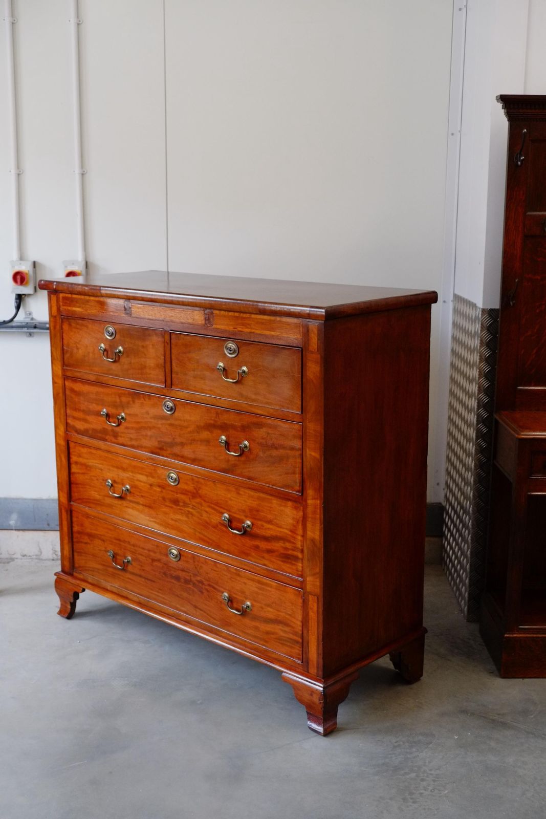 Very Large English Victorian Mahogany Chest Of Drawers / Credenza photo 2658.0