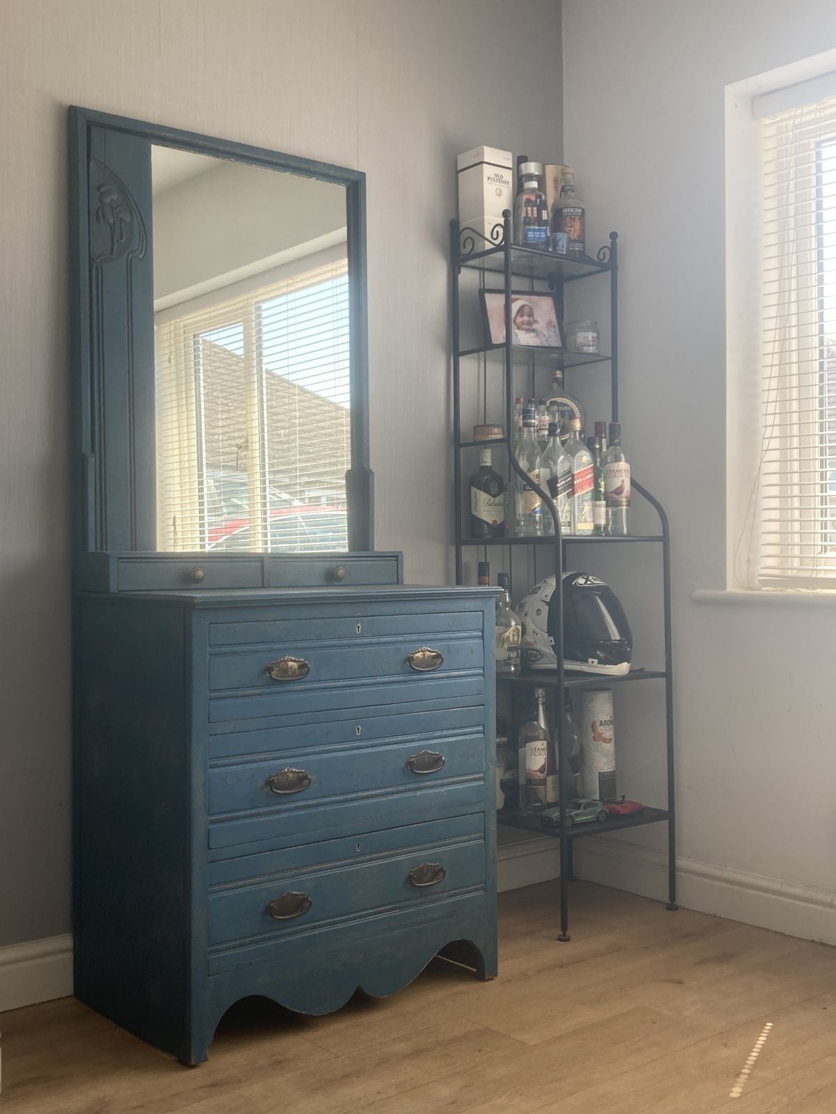 Mirrored Chest Of Drawers photo vinterior
