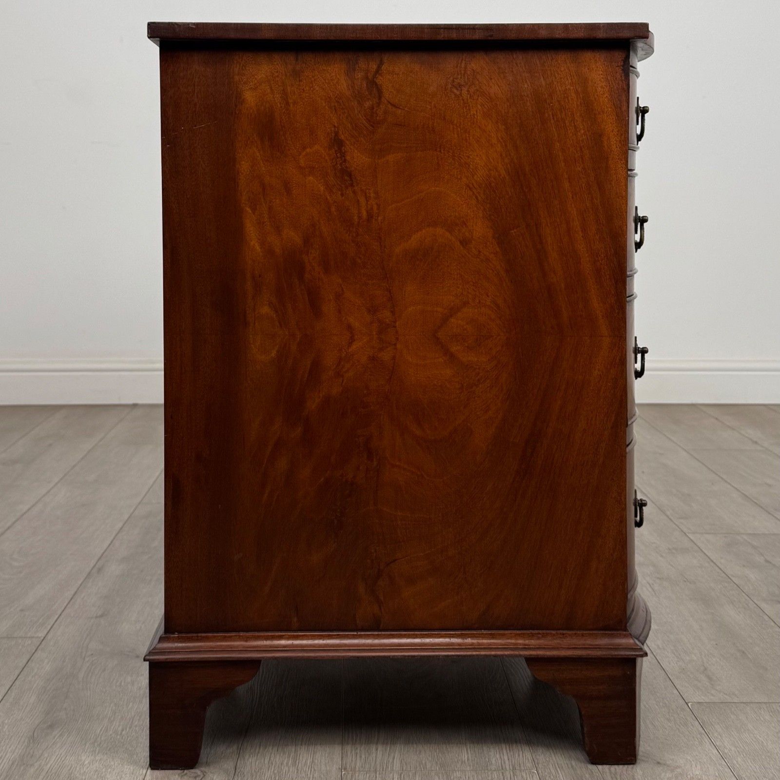 Antique 20th Century Serpentine Kneehole Desk In Mahogany ( Af 5798 ) photo buy